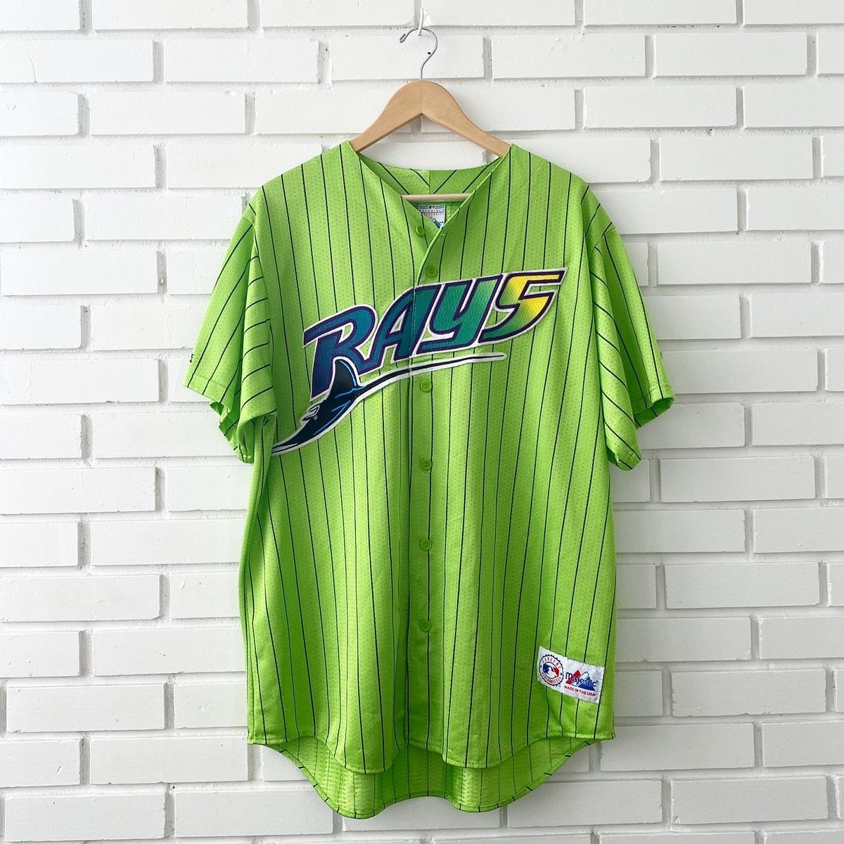 VTG RARE MADE IN USA MAJESTIC TAMPA BAY DEVIL RAYS NEON GREEN JERSEY SIZE XL