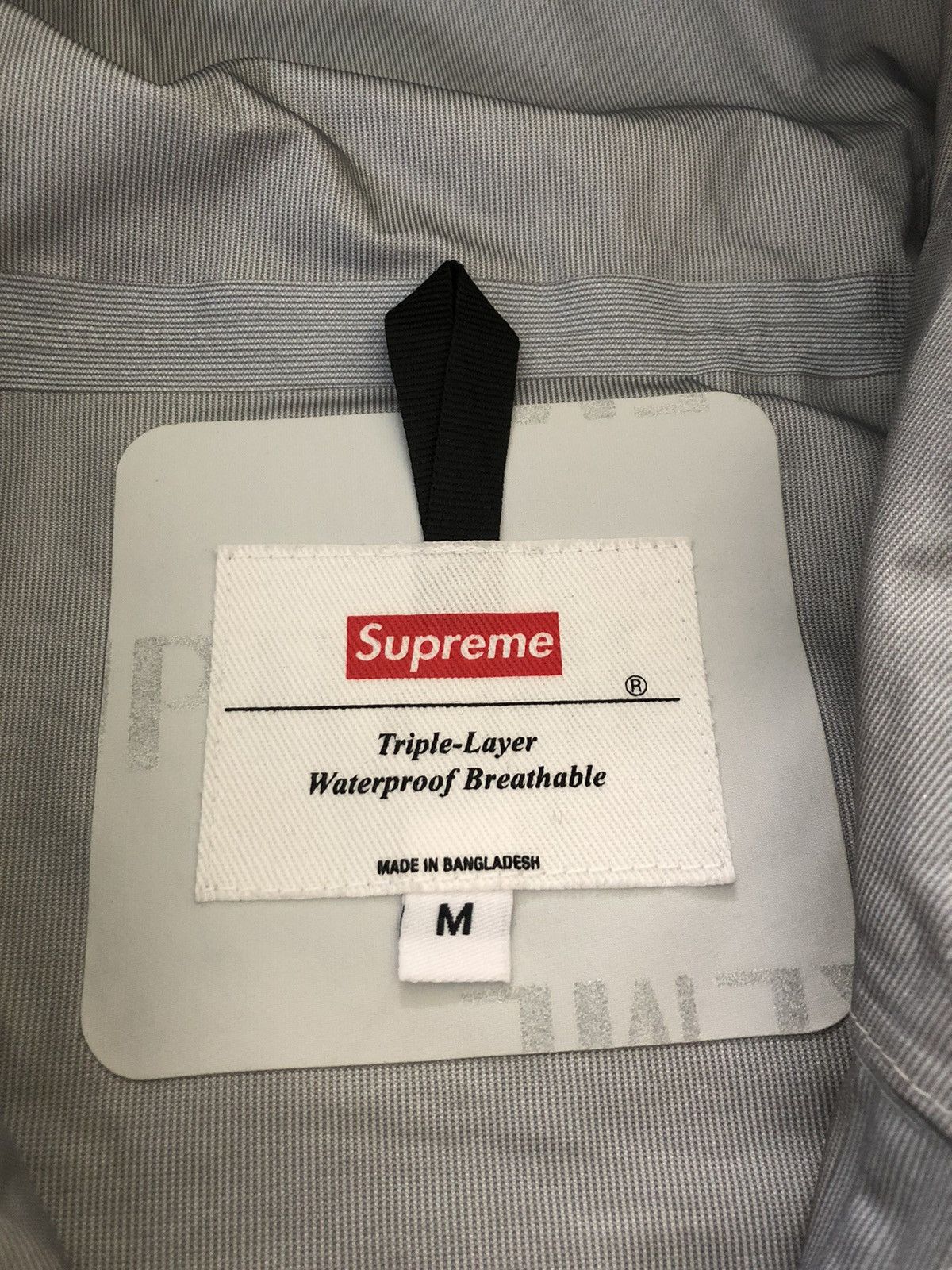 Supreme Supreme 3M Reflective Repeat Rain Jacket White Size US M / EU 48-50 / 2 - 4 Thumbnail