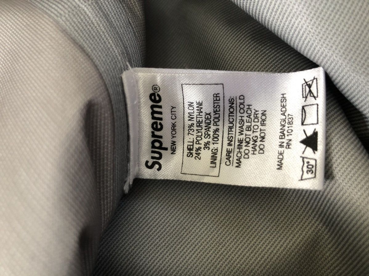 Supreme Supreme 3M Reflective Repeat Rain Jacket White Size US M / EU 48-50 / 2 - 6 Thumbnail
