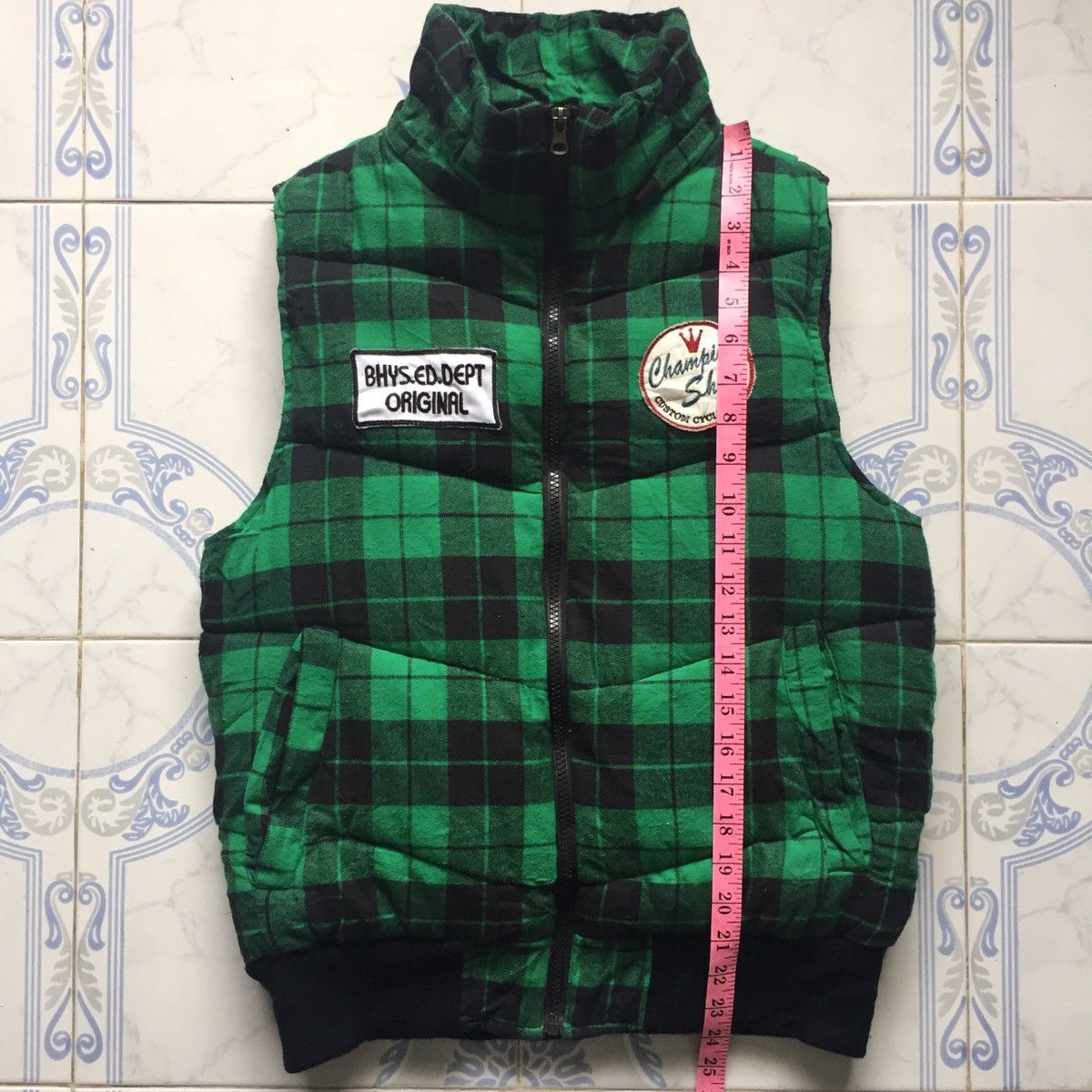 Japanese Brand Checkered Modified Puffer Sleeveless Jacket Vest Size US L / EU 52-54 / 3 - 15 Thumbnail