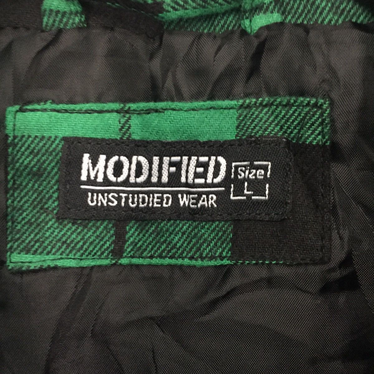 Japanese Brand Checkered Modified Puffer Sleeveless Jacket Vest Size US L / EU 52-54 / 3 - 11 Thumbnail