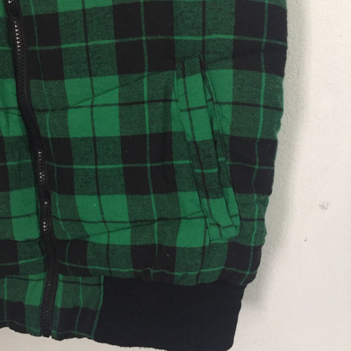 Japanese Brand Checkered Modified Puffer Sleeveless Jacket Vest Size US L / EU 52-54 / 3 - 4 Thumbnail