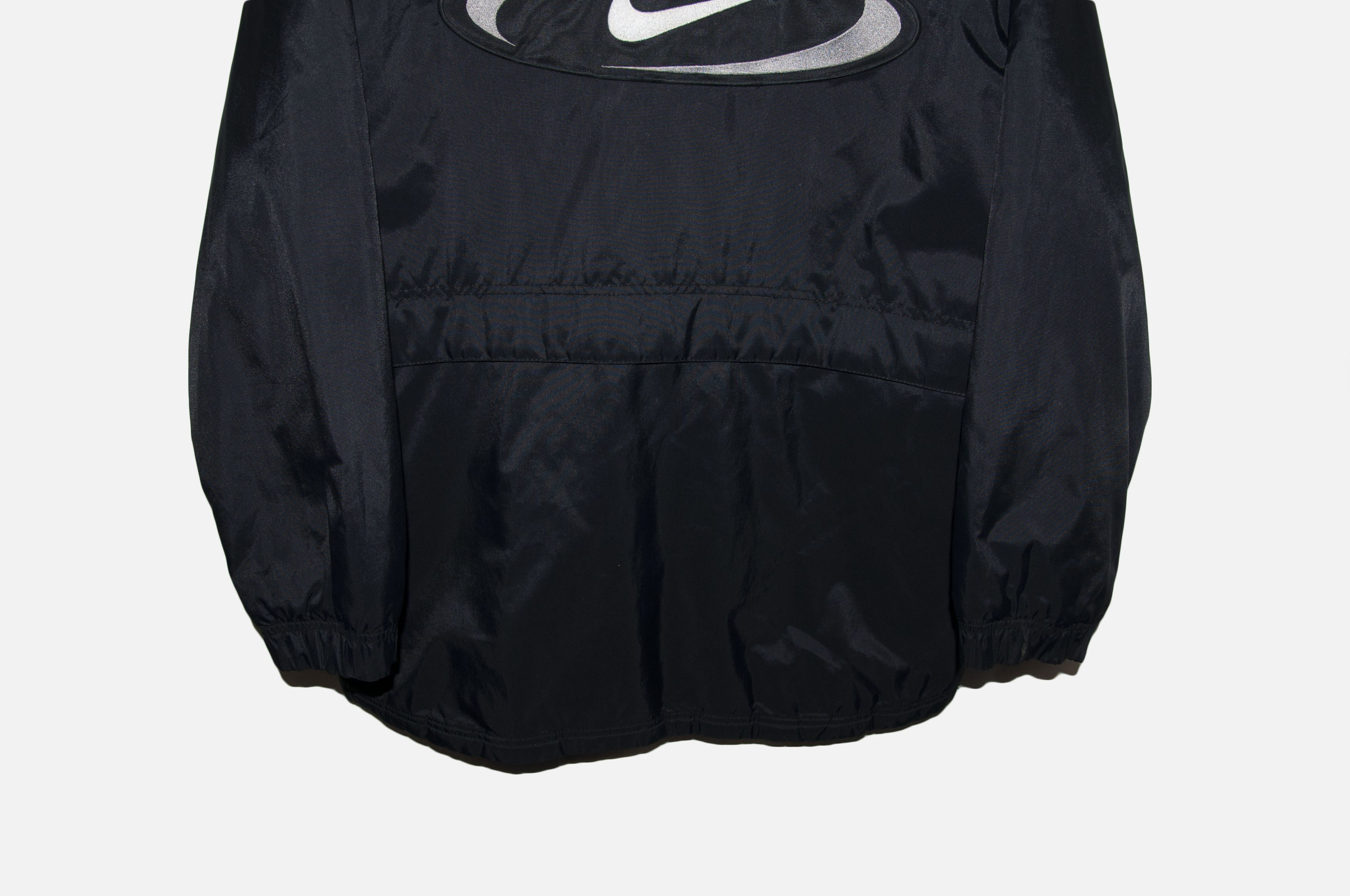 Nike vintage Nike mens Nylon Track Jacket Black White Retro 90s Size US S / EU 44-46 / 1 - 3 Thumbnail