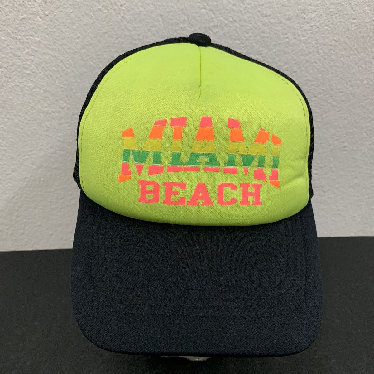 Other Trucker Cap Miami Beach Design Size ONE SIZE - 1 Thumbnail