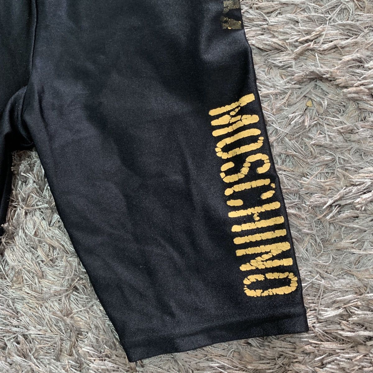 Moschino Moschino Short Pants For Sports Size US 26 / EU 42 - 2 Thumbnail