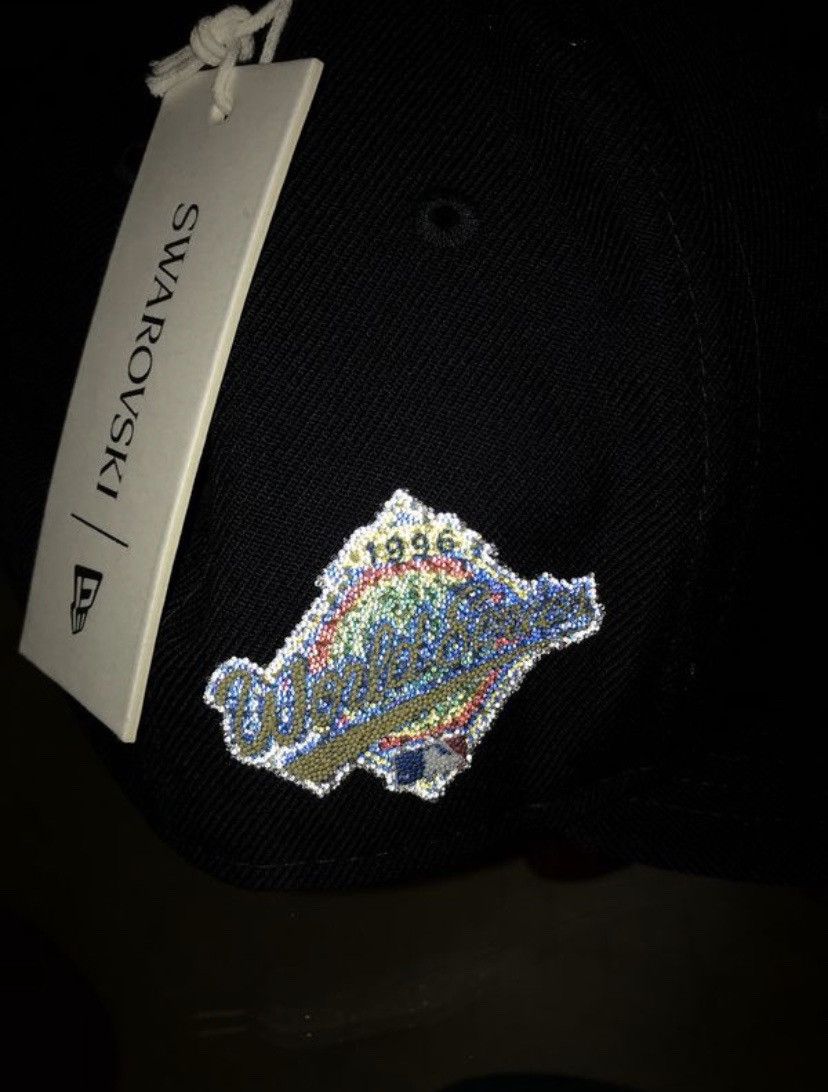 New Era × New York Yankees × Swarovski New Era x Swarovski 96 NAVY Yankees Gray Bottom Fitted 7 1/4 Size ONE SIZE - 2 Thumbnail