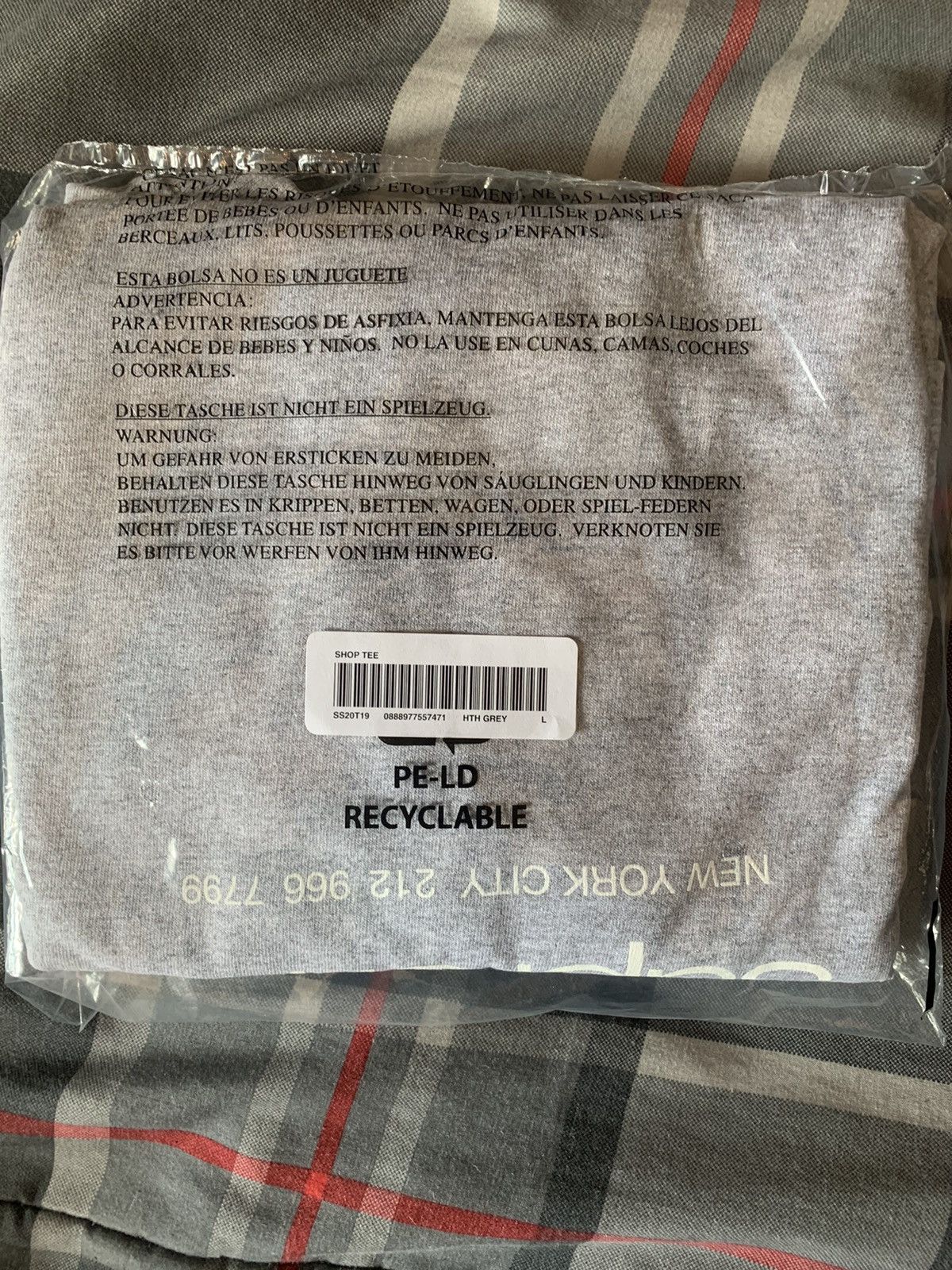 Supreme Shop Tee Size US L / EU 52-54 / 3 - 3 Thumbnail