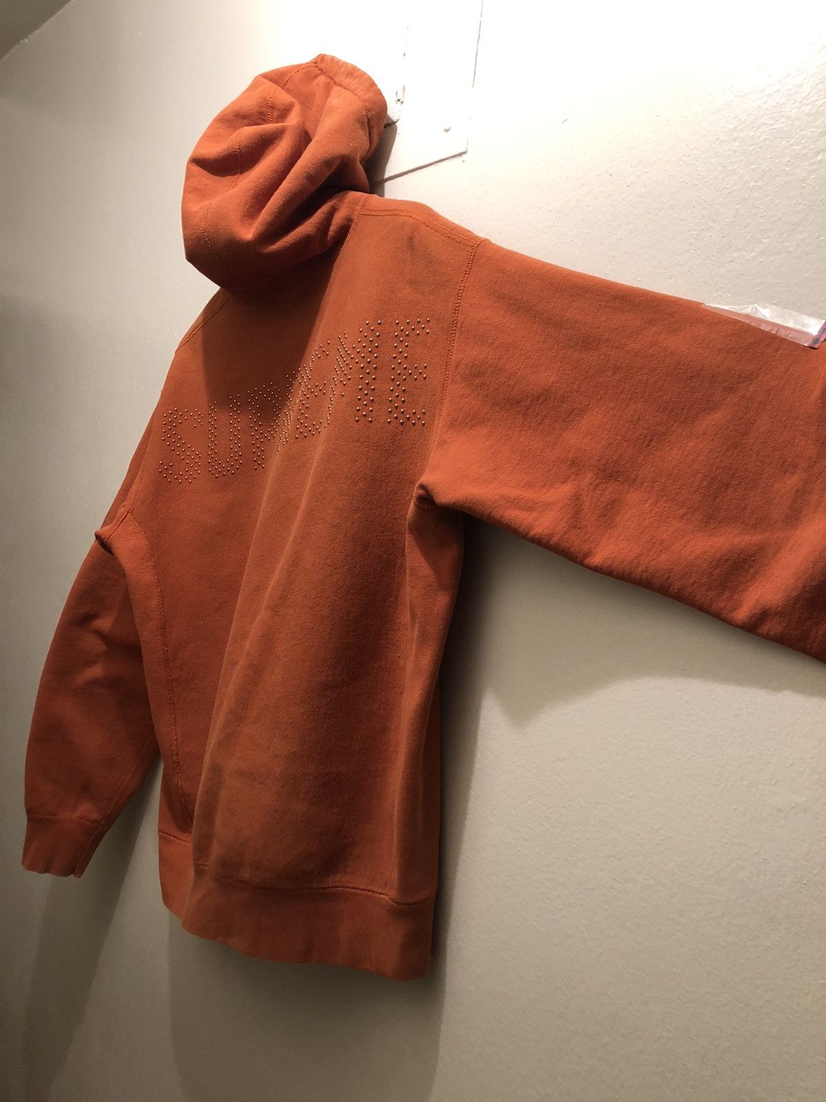 Supreme Supreme Studded Hooded Sweatshirt | SZ M Size US M / EU 48-50 / 2 - 2 Thumbnail