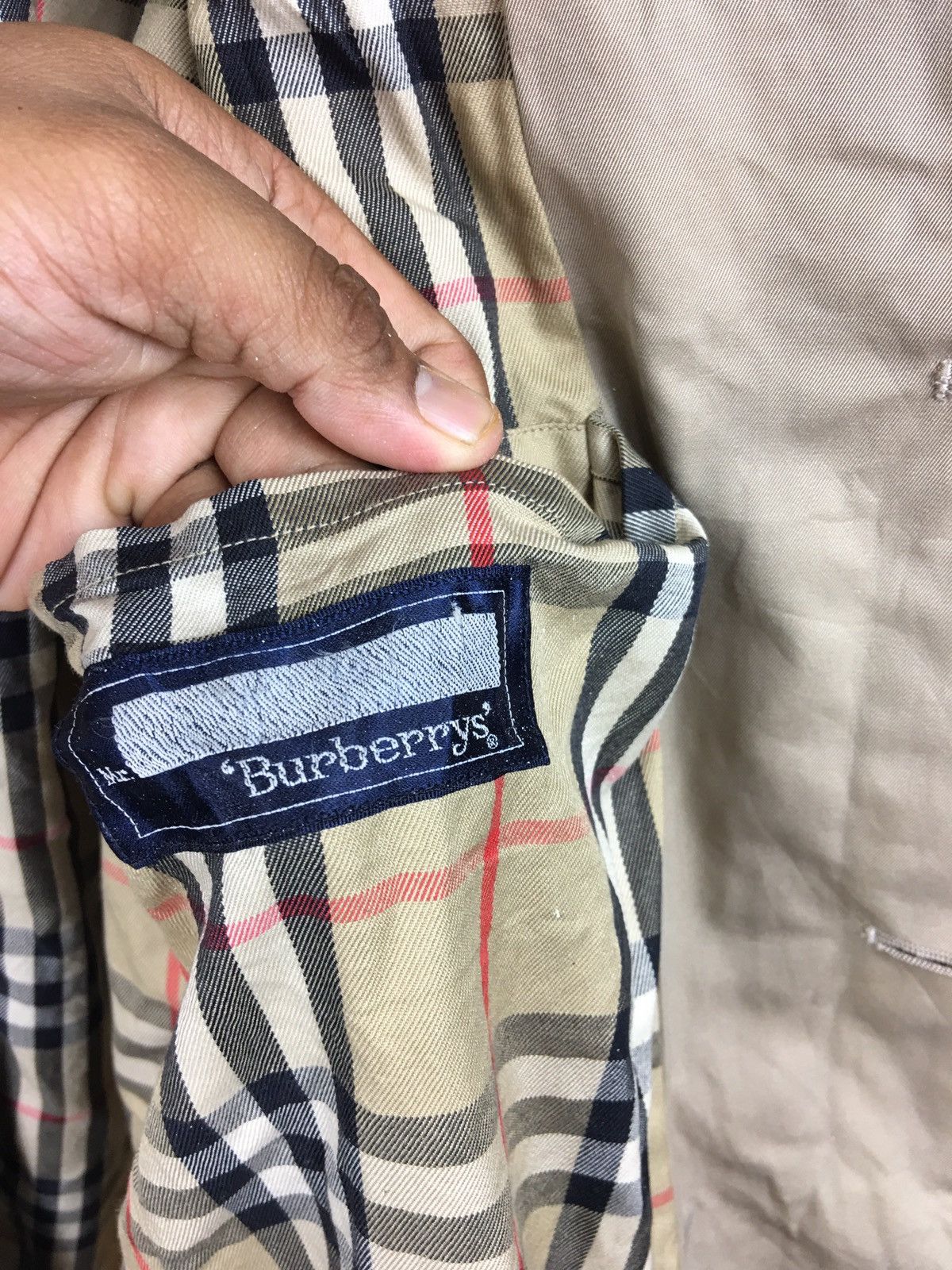 Burberry × Designer × Vintage Vintage 90s Burberrys Trench Coat Nova Check Inside Jacket Size US L / EU 52-54 / 3 - 6 Thumbnail