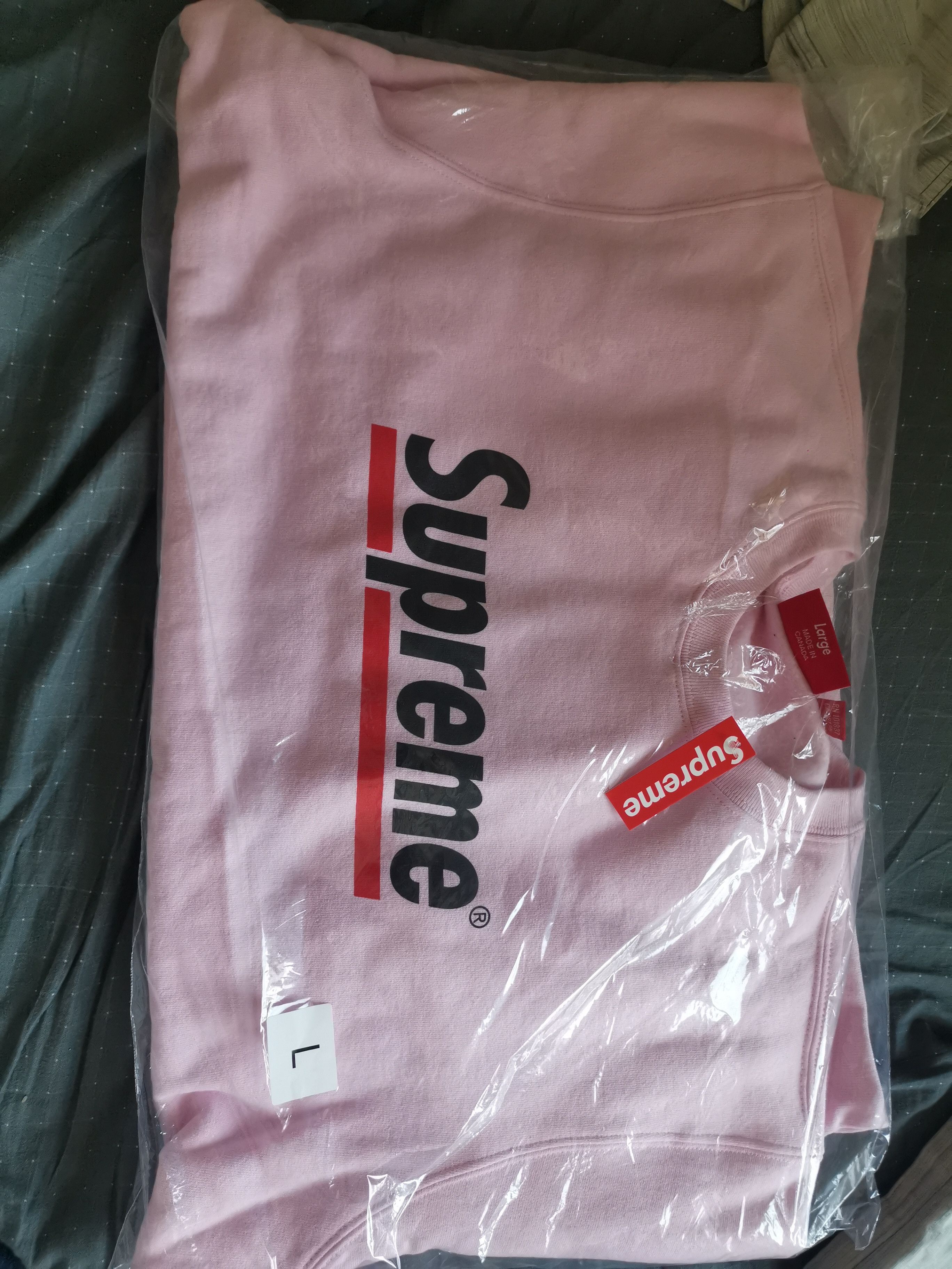 Supreme Supreme Underline Crewneck Light Pink Heather | Grailed 
