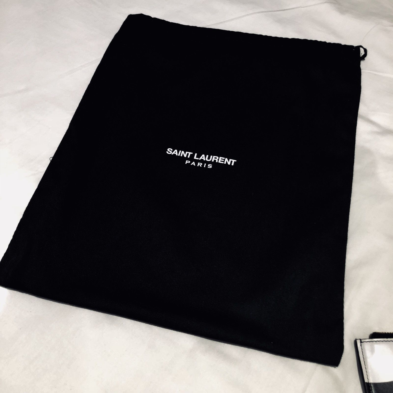 Saint Laurent Paris Saint Laurent Large Polka Dot Smooth Leather Pouch Size ONE SIZE - 4 Thumbnail