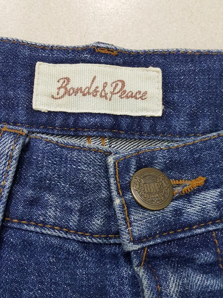 Japanese Brand Japan Sashiko Boro Reconstructed Patchwork Painter Jean Size US 33 - 17 Thumbnail