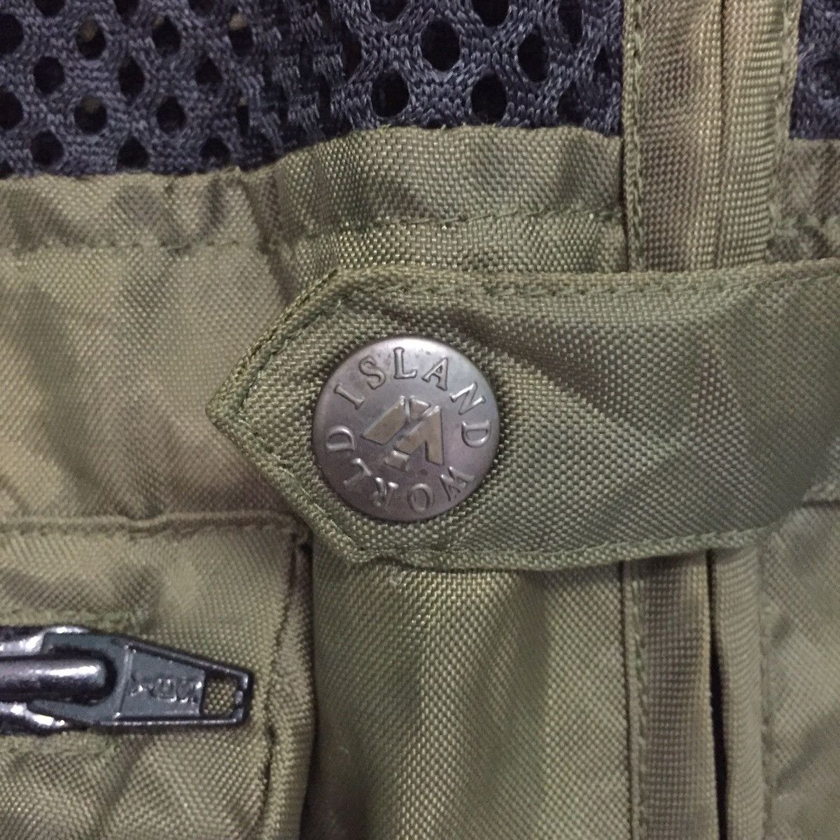 Japanese Brand World Island Tactical/Fishing Vest Size US L / EU 52-54 / 3 - 8 Thumbnail
