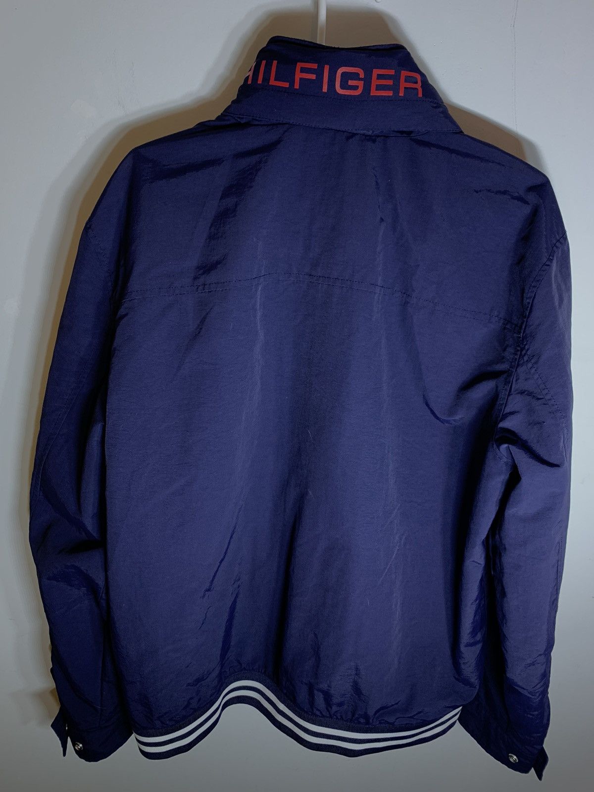 Tommy Hilfiger Vintage Tommy Hilfiger zip up jacket Size US XL / EU 56 / 4 - 4 Thumbnail