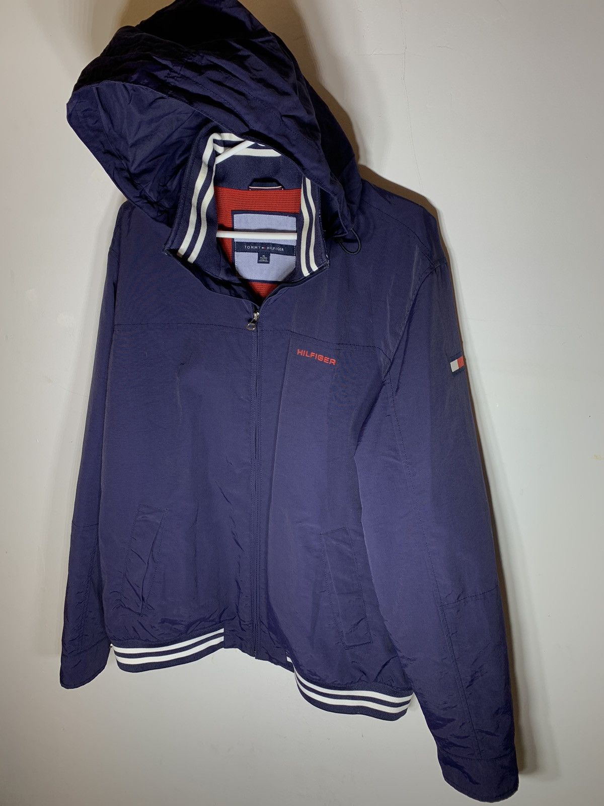 Tommy Hilfiger Vintage Tommy Hilfiger zip up jacket Size US XL / EU 56 / 4 - 2 Thumbnail