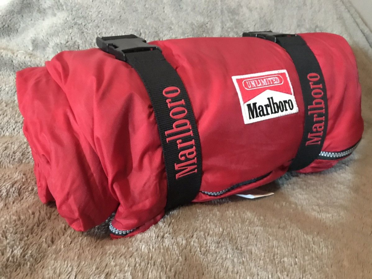 marlboro sleeping bag with air mattress