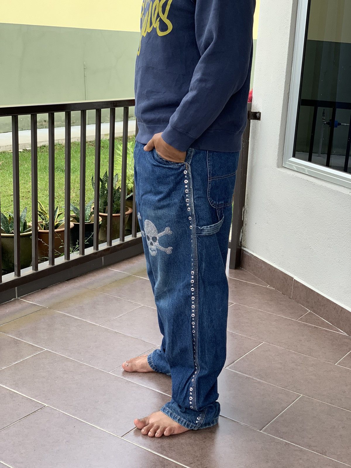 Dkny denim jeans with skull bead