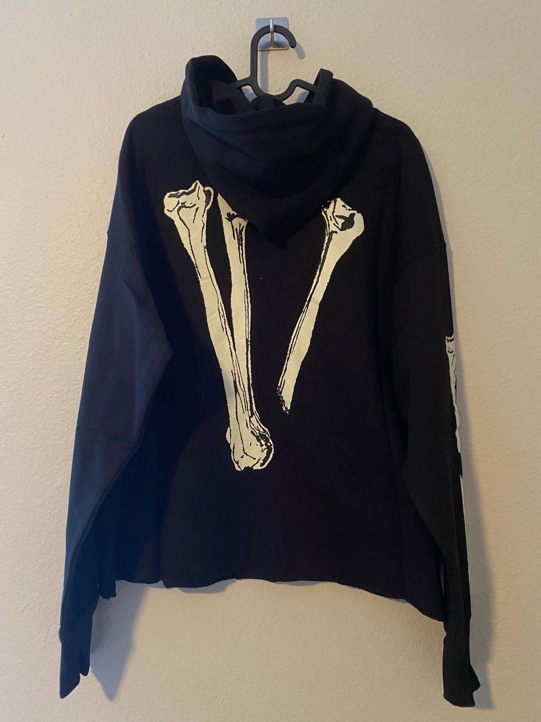 Vlone skull hoodie