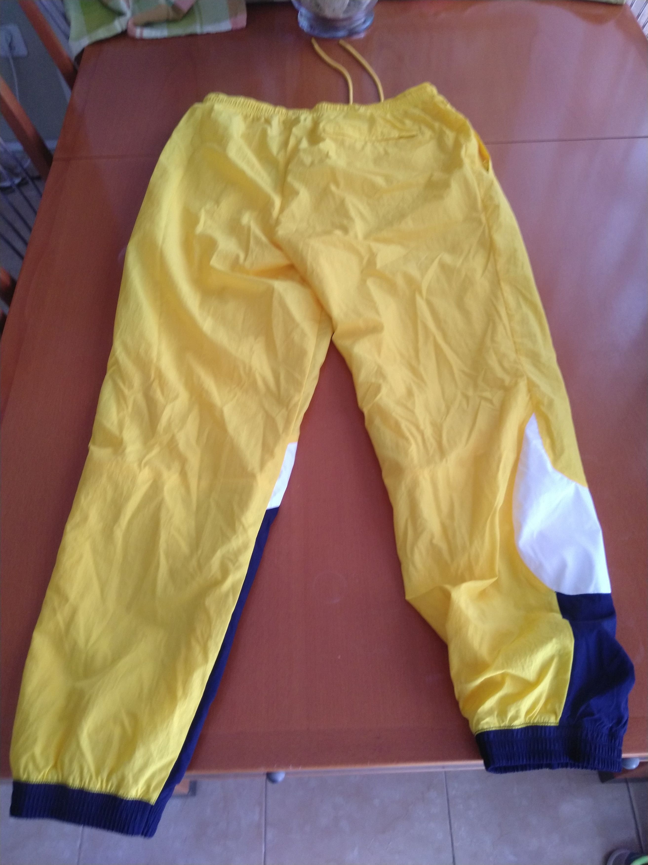 Nike Nike Sportswear Big Swoosh Logo Amarillo Yellow Wind Pants Size US 31 - 3 Thumbnail