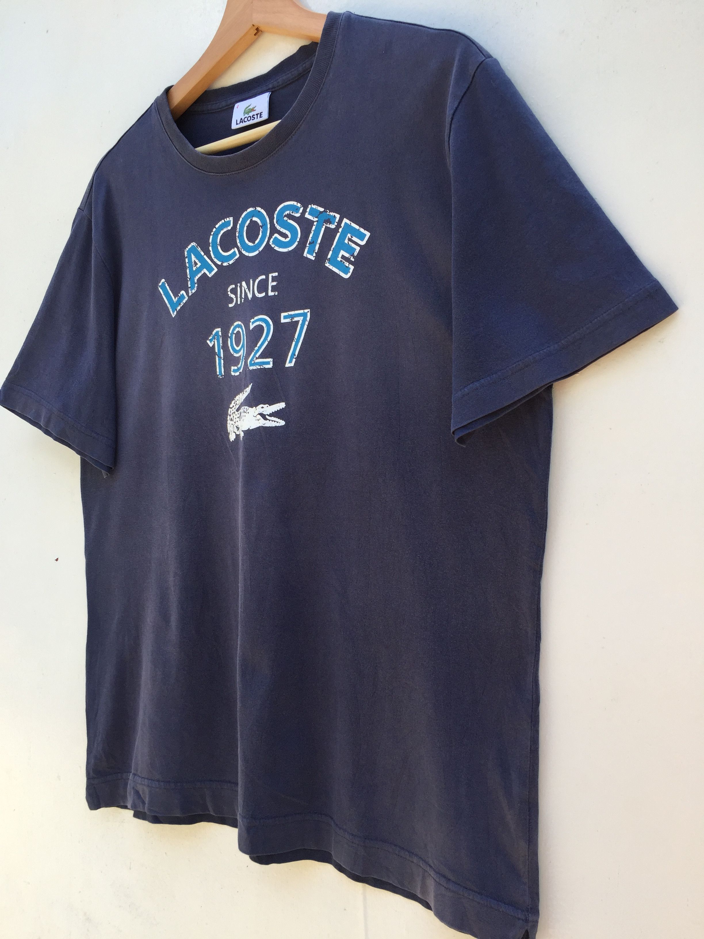 Lacoste Vintage LACOSTE T Shirt Spell Out BigLogo Size US M / EU 48-50 / 2 - 3 Thumbnail