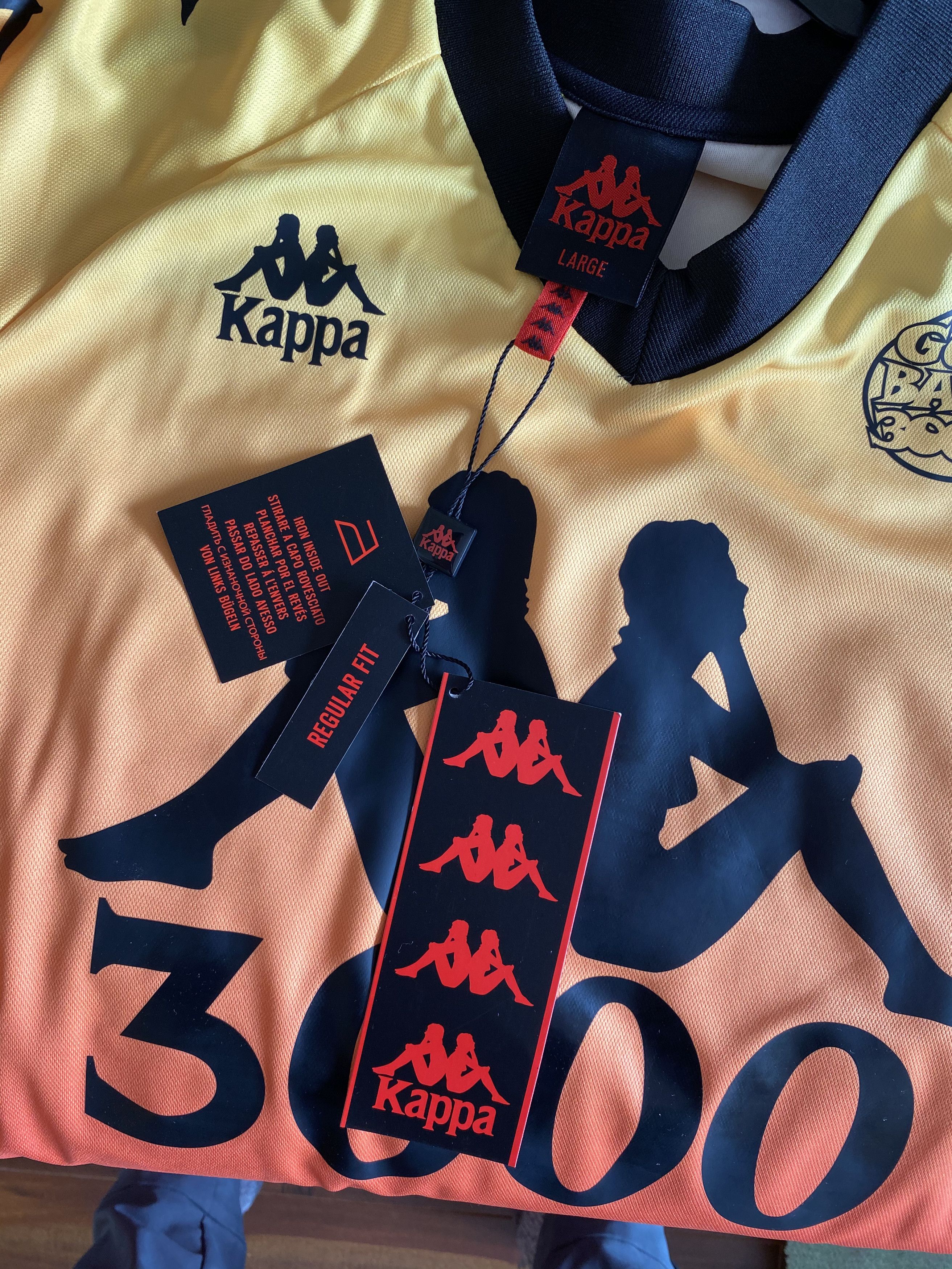 Kappa Kappa x Gumball 3000 Authentic Grali Red Futbol Jersey Size US L / EU 52-54 / 3 - 6 Thumbnail