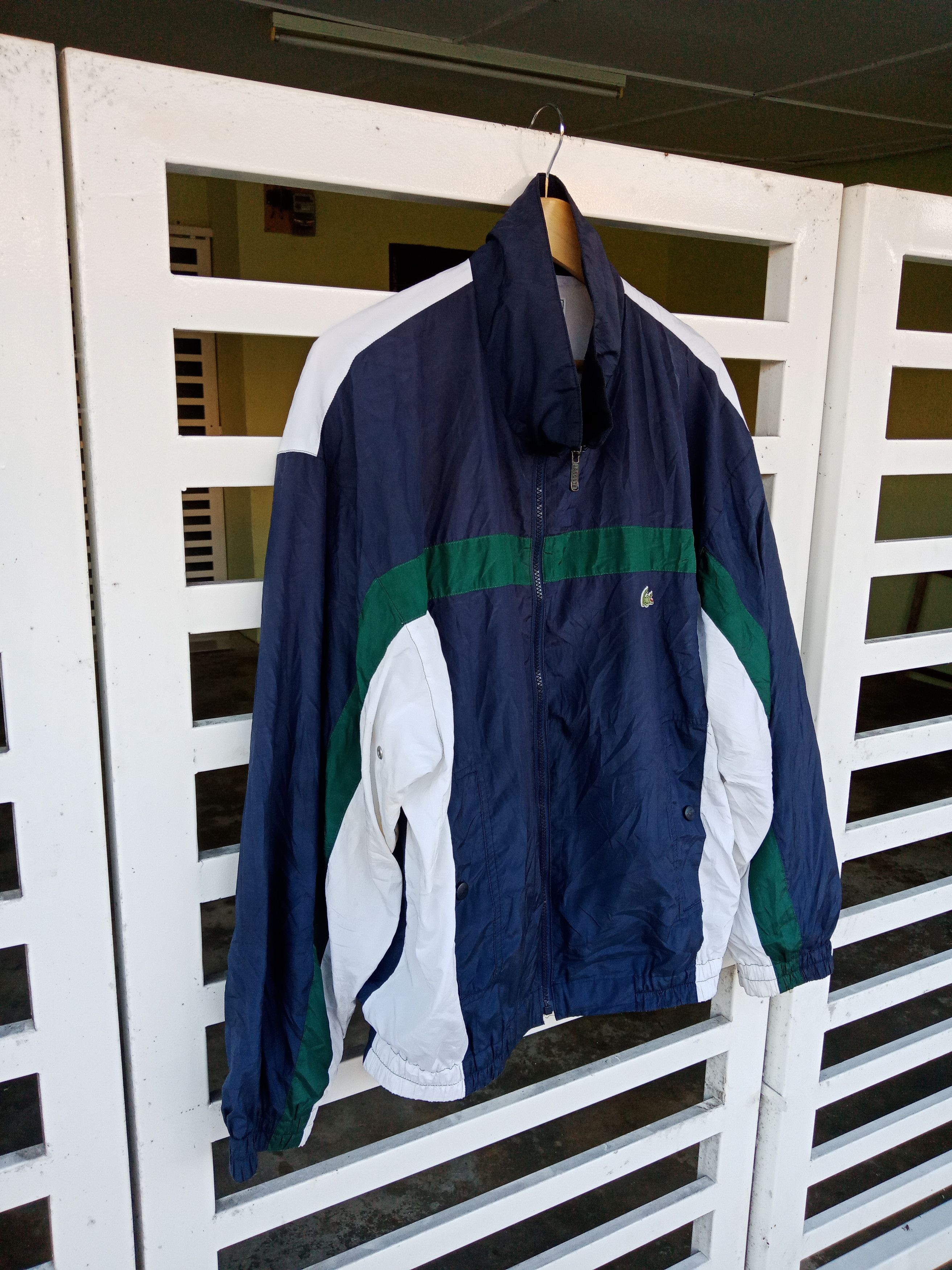 Lacoste Lacoste Tri-Colored Spell Out Big Logo Light Jacket Size US L / EU 52-54 / 3 - 7 Thumbnail