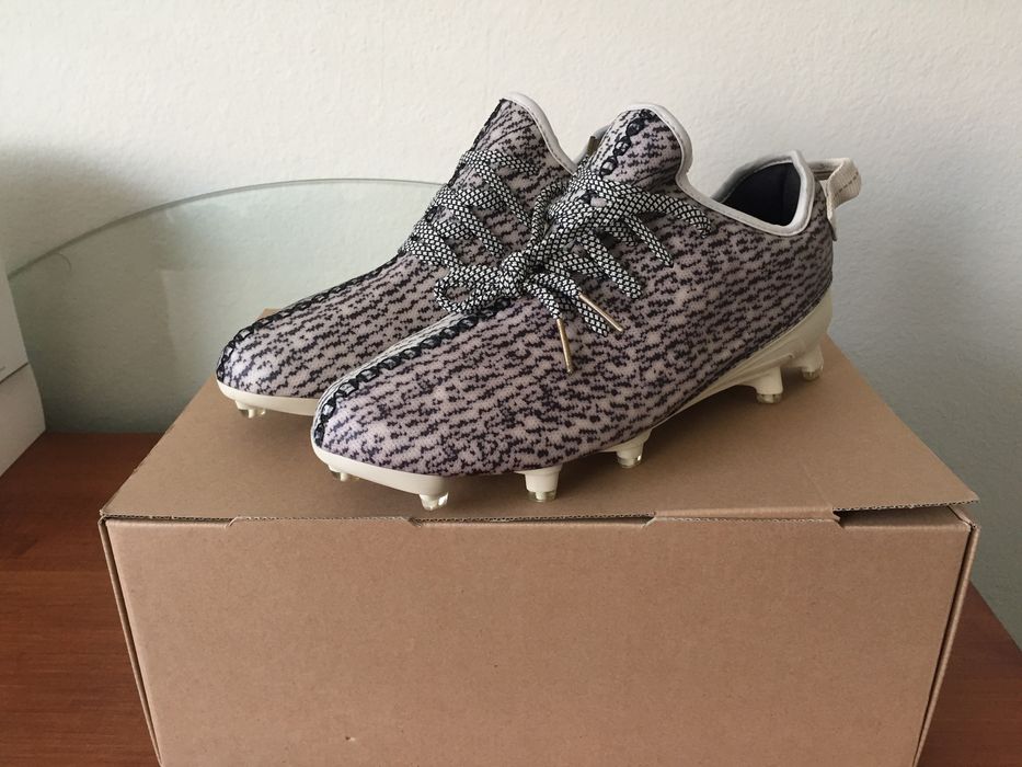 Adidas Yeezy 350 Cleat Turtle Dove