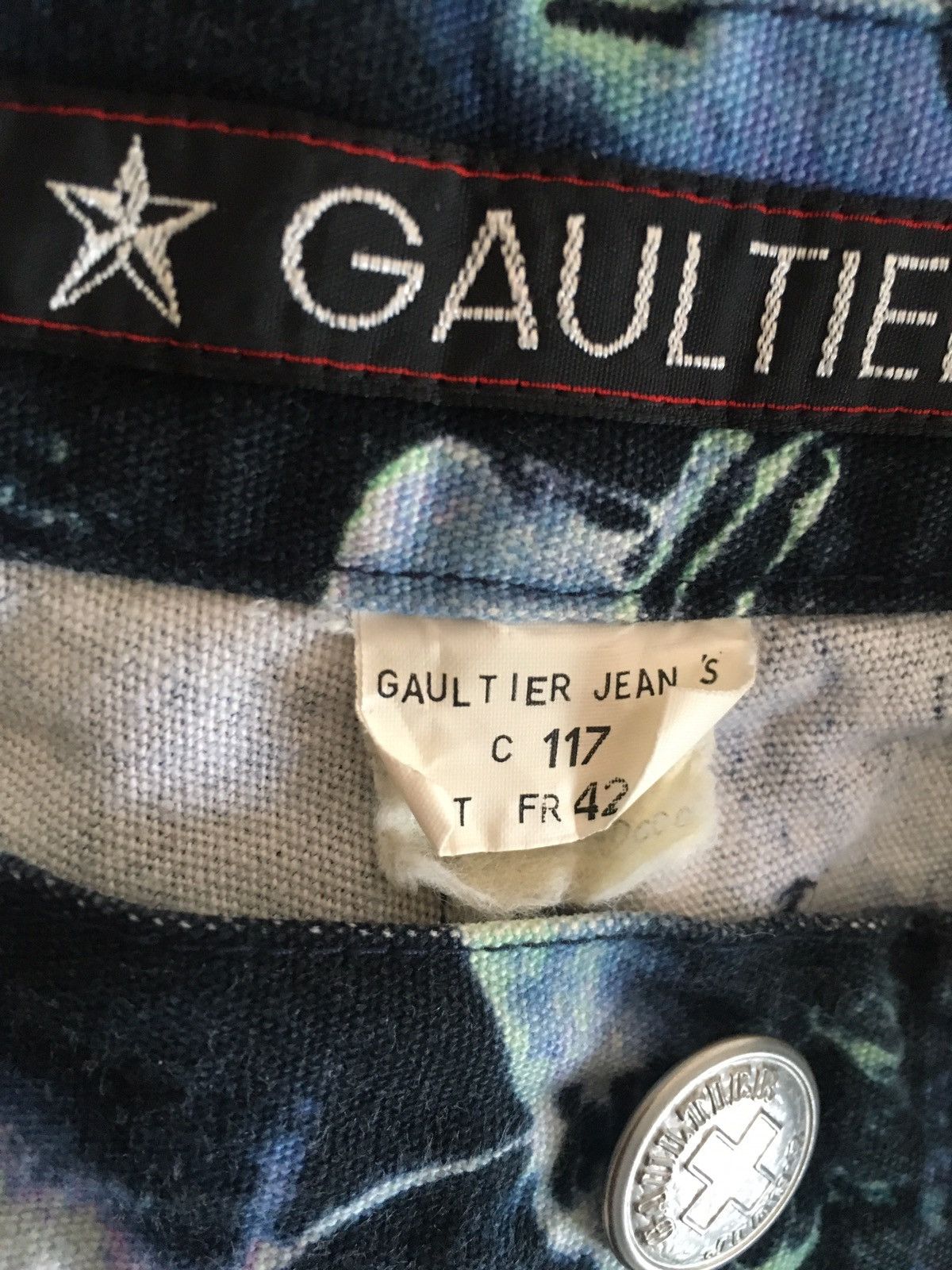 Jean Paul Gaultier Vintage aw91 Jean Paul Gaultier denim face print Size US 30 / EU 46 - 9 Thumbnail