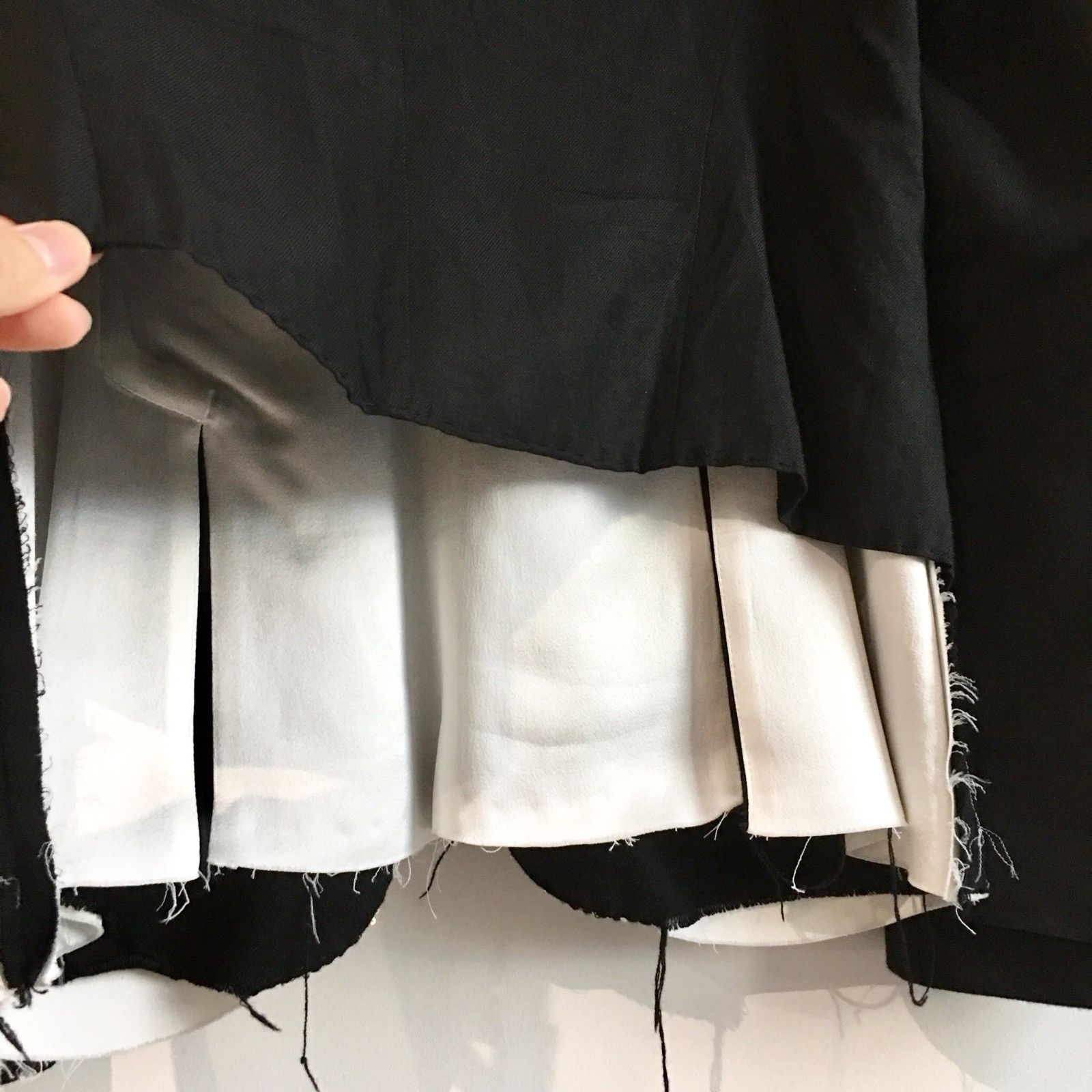 Haider Ackermann Haider Ackermann Sequinned Deconstructed One-Button Jacket Size 38R - 7 Thumbnail