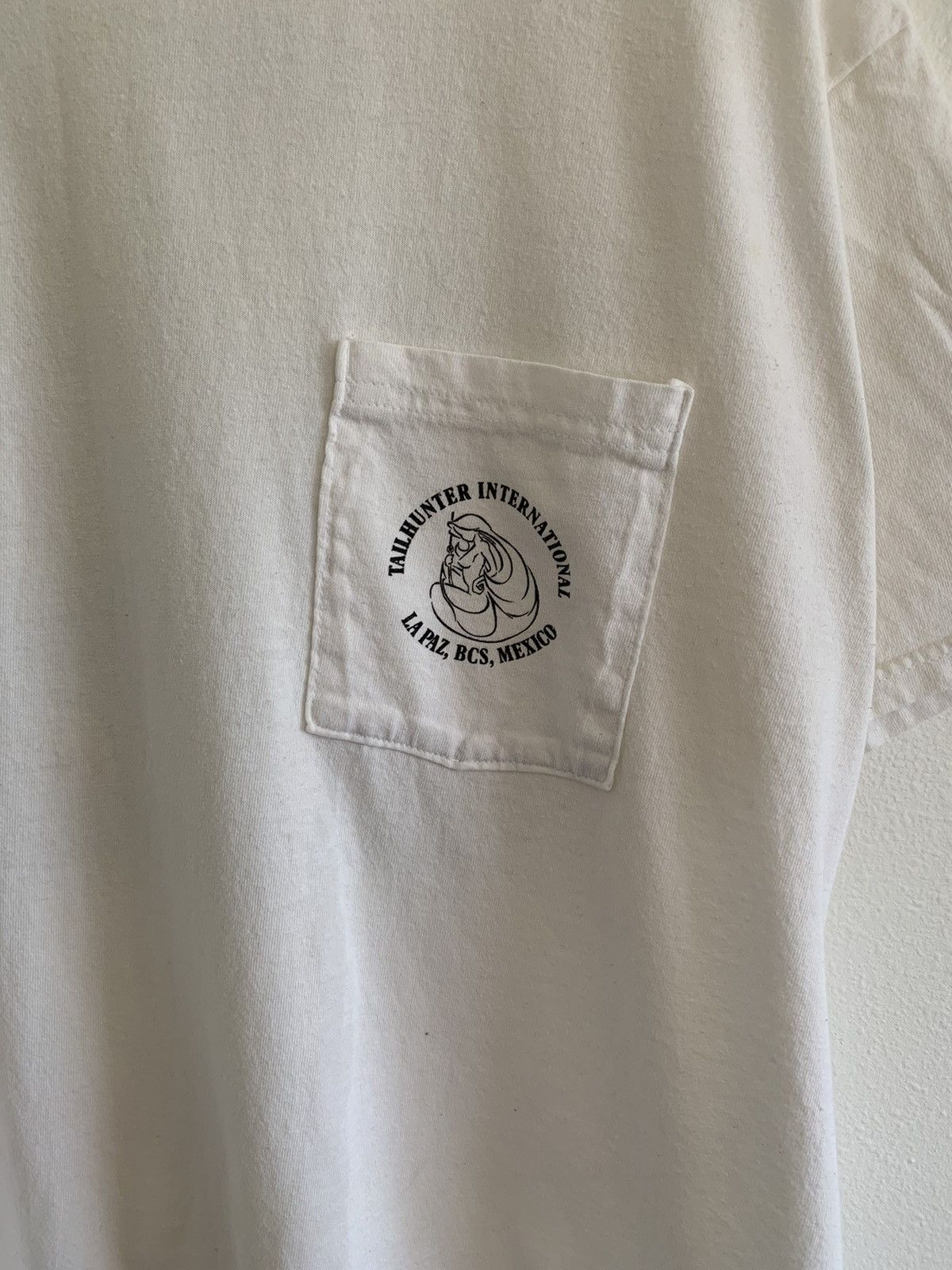 Vintage Vintage “Rip Some Lip” Boxy Pocket T-shirt Size US XL / EU 56 / 4 - 4 Thumbnail