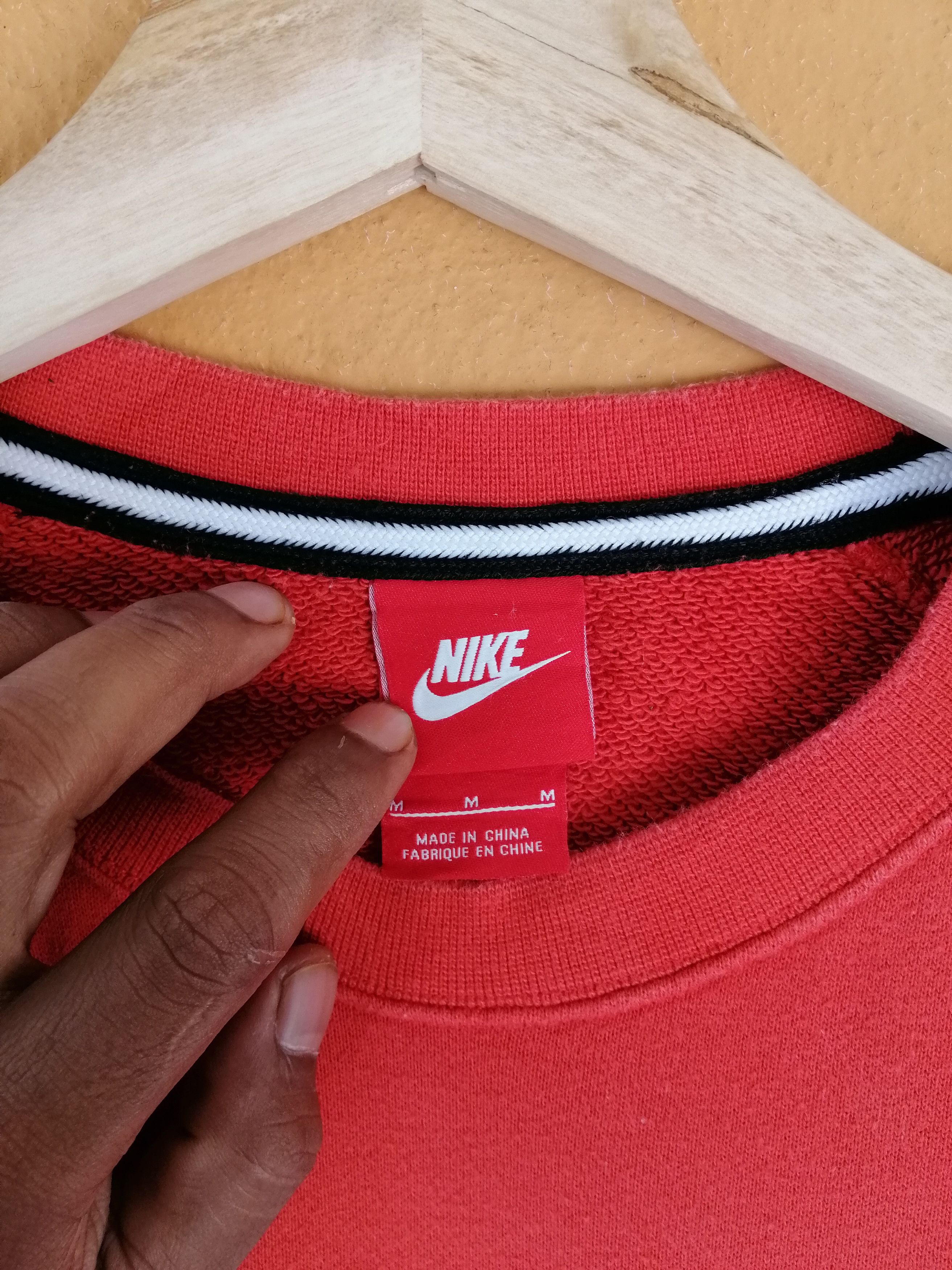 Nike × Vintage Vintage Nike Big Logo Sweatshirt Size US M / EU 48-50 / 2 - 5 Thumbnail
