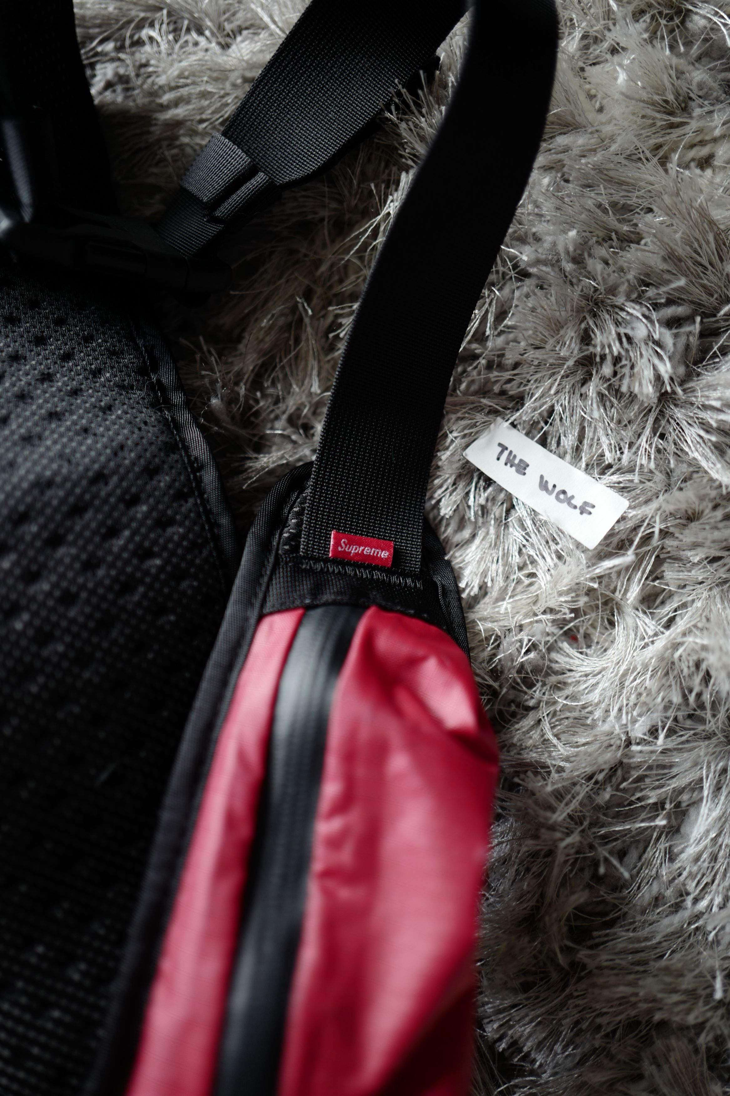 Supreme × The North Face S/S 2017 TNF Waterproof Waist Bag (Red) Size ONE SIZE - 4 Thumbnail