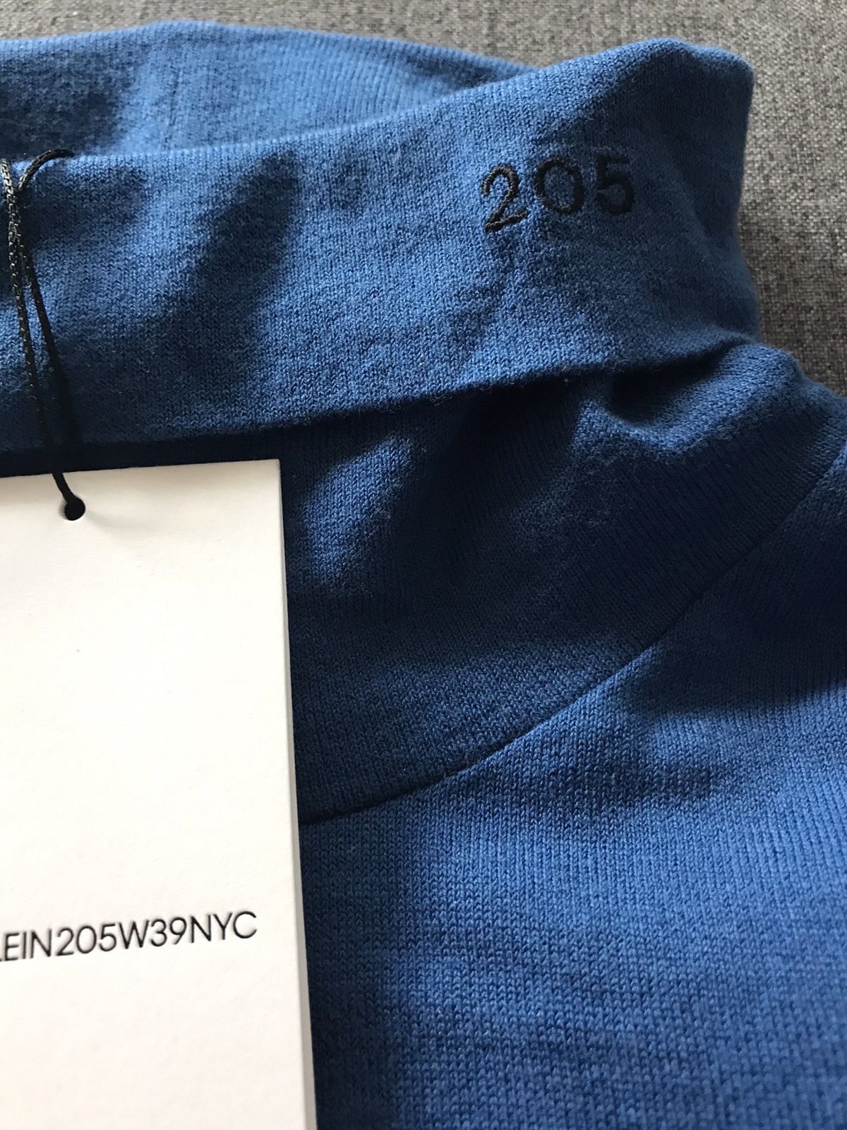 Calvin Klein 205W39NYC BNWT CALVIN KLEIN 205W39NYC TURTLENECK Size US M / EU 48-50 / 2 - 2 Thumbnail