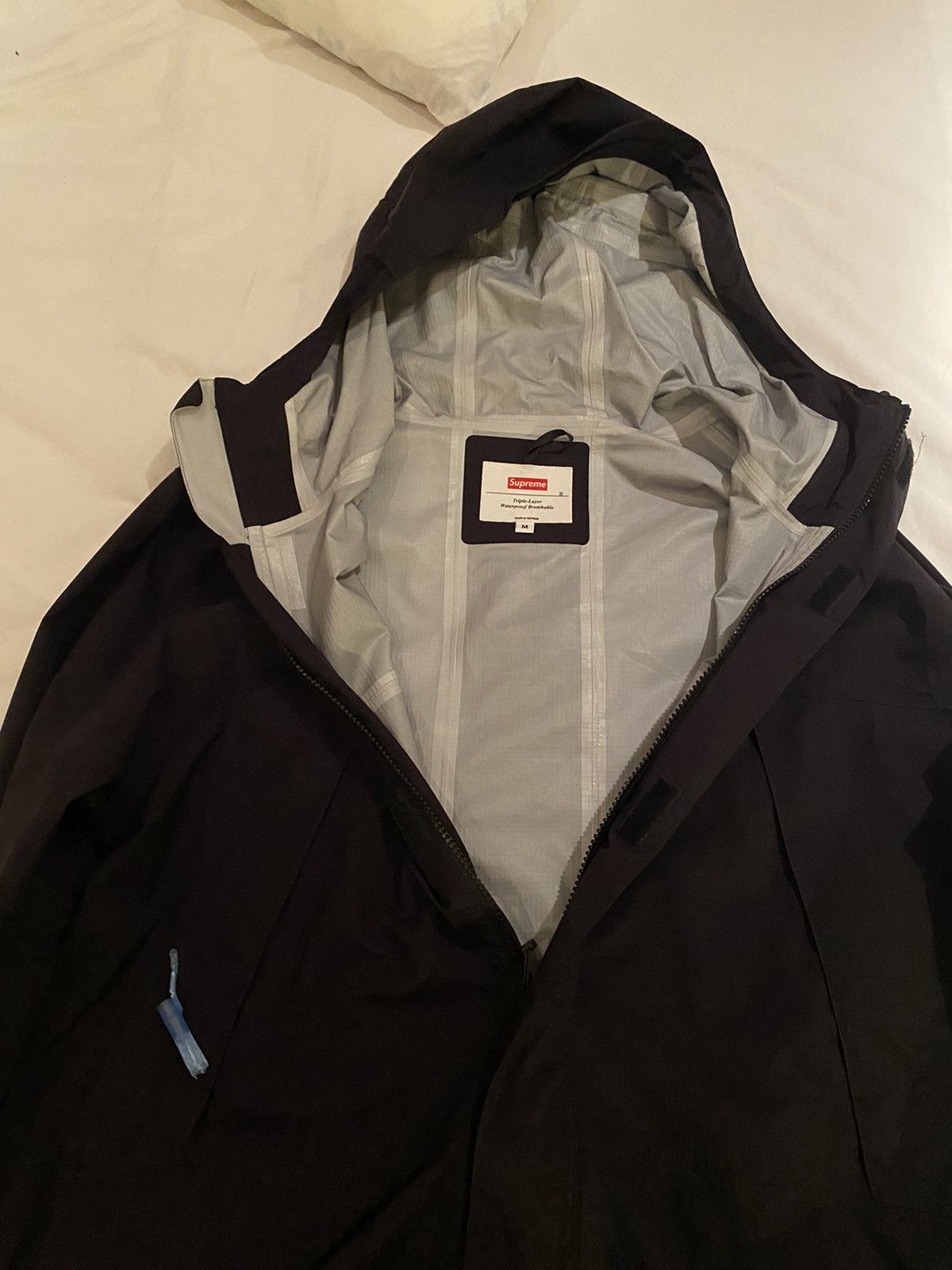 Supreme triple layer waterproof breathable outlet jacket