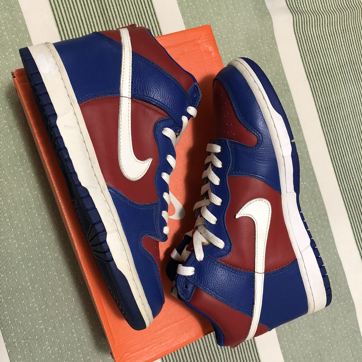 Nike NIKE Dunk High LE Blue/Red Size US 9 / EU 42 - 2 Thumbnail
