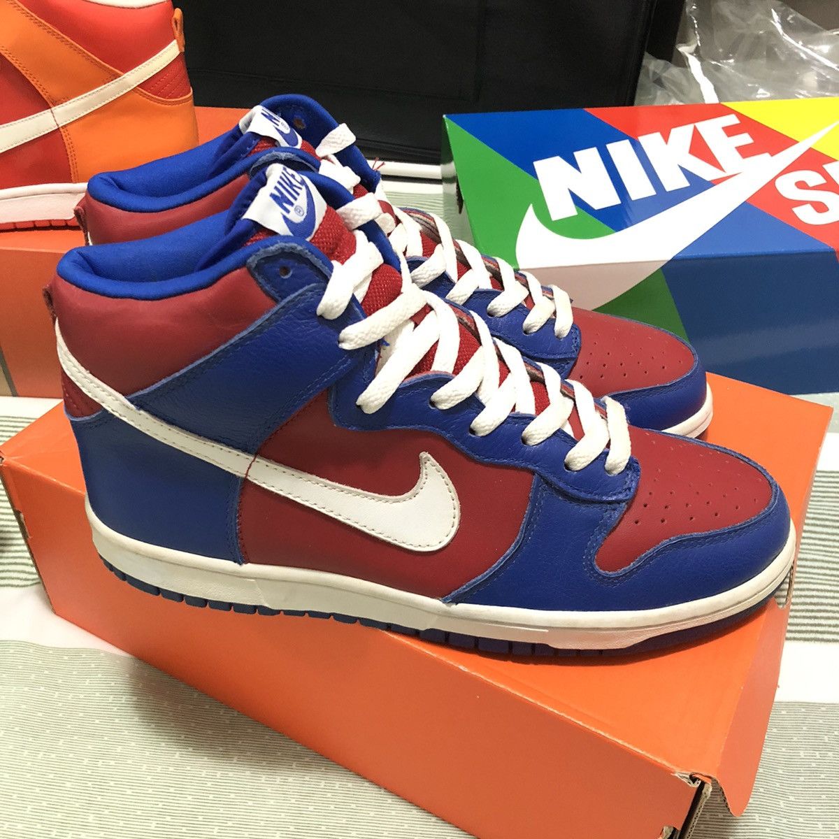 Nike NIKE Dunk High LE Blue/Red Size US 9 / EU 42 - 1 Thumbnail