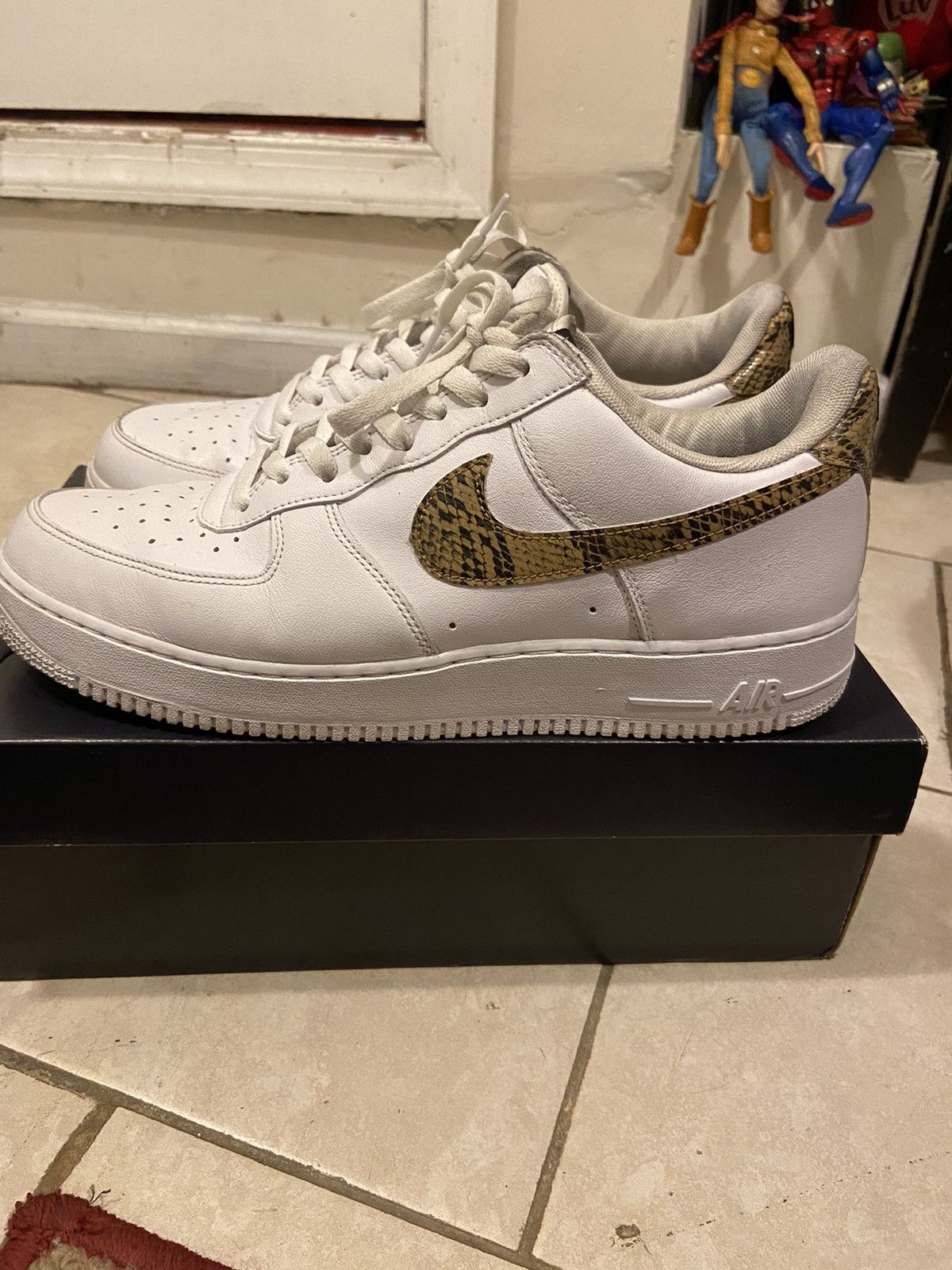 ivory snake af1