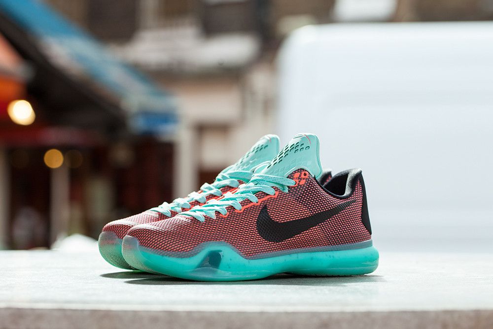 Nike Kobe 10 Easter GS | Grailed