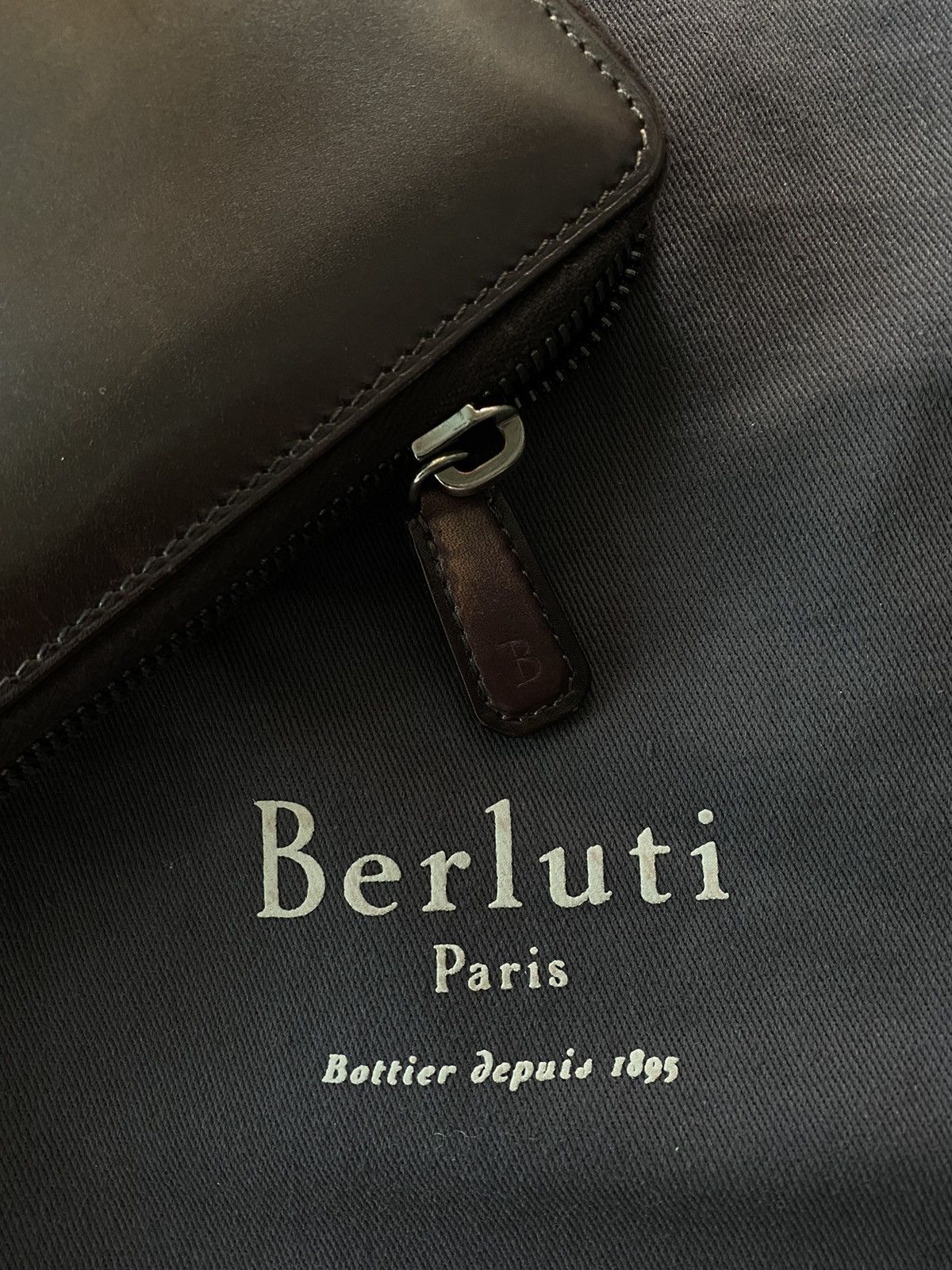Berluti $1650 Berluti patina Leather Long Zipped Wallet piercing Size ONE SIZE - 3 Thumbnail