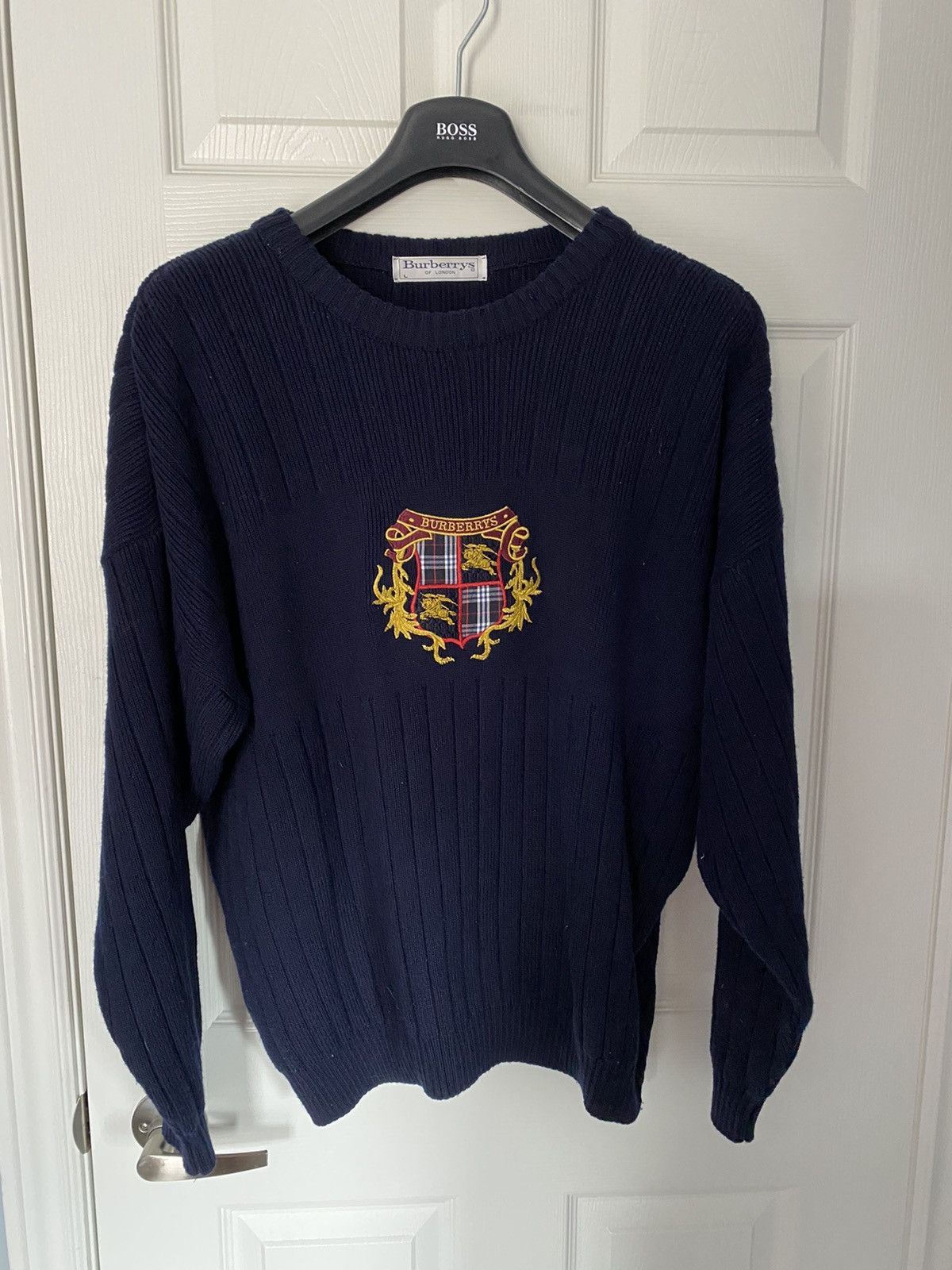 image of Vintage Burberrys Heavy Knit Sweater Size L in Navy, Men's