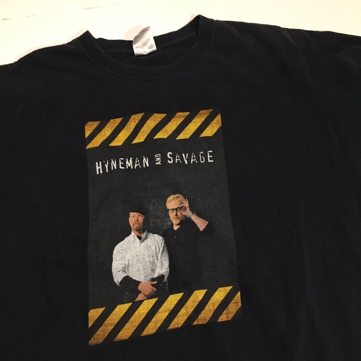 Vintage Mythbusters Tee Shirt Size US XL / EU 56 / 4 - 1 Thumbnail