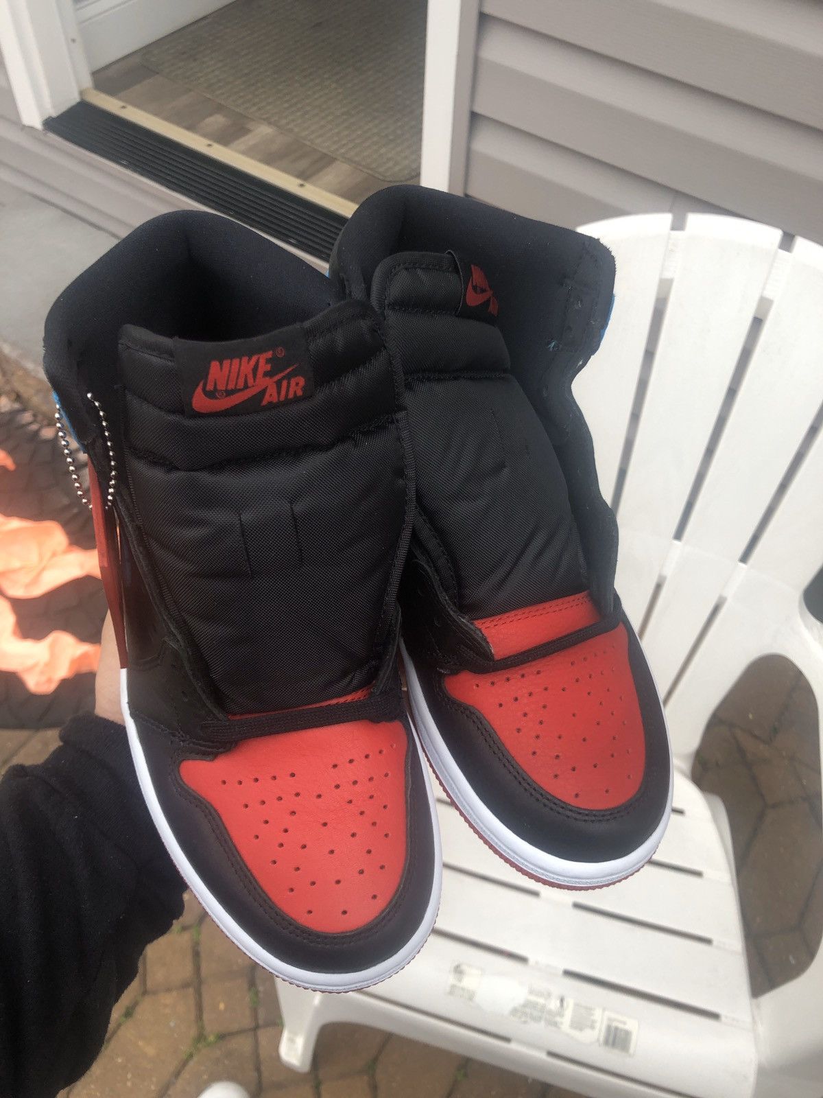 Jordan Brand Air Jordan 1 Retro High OG UNC to CHI Size US 6 / EU 39 - 1 Thumbnail