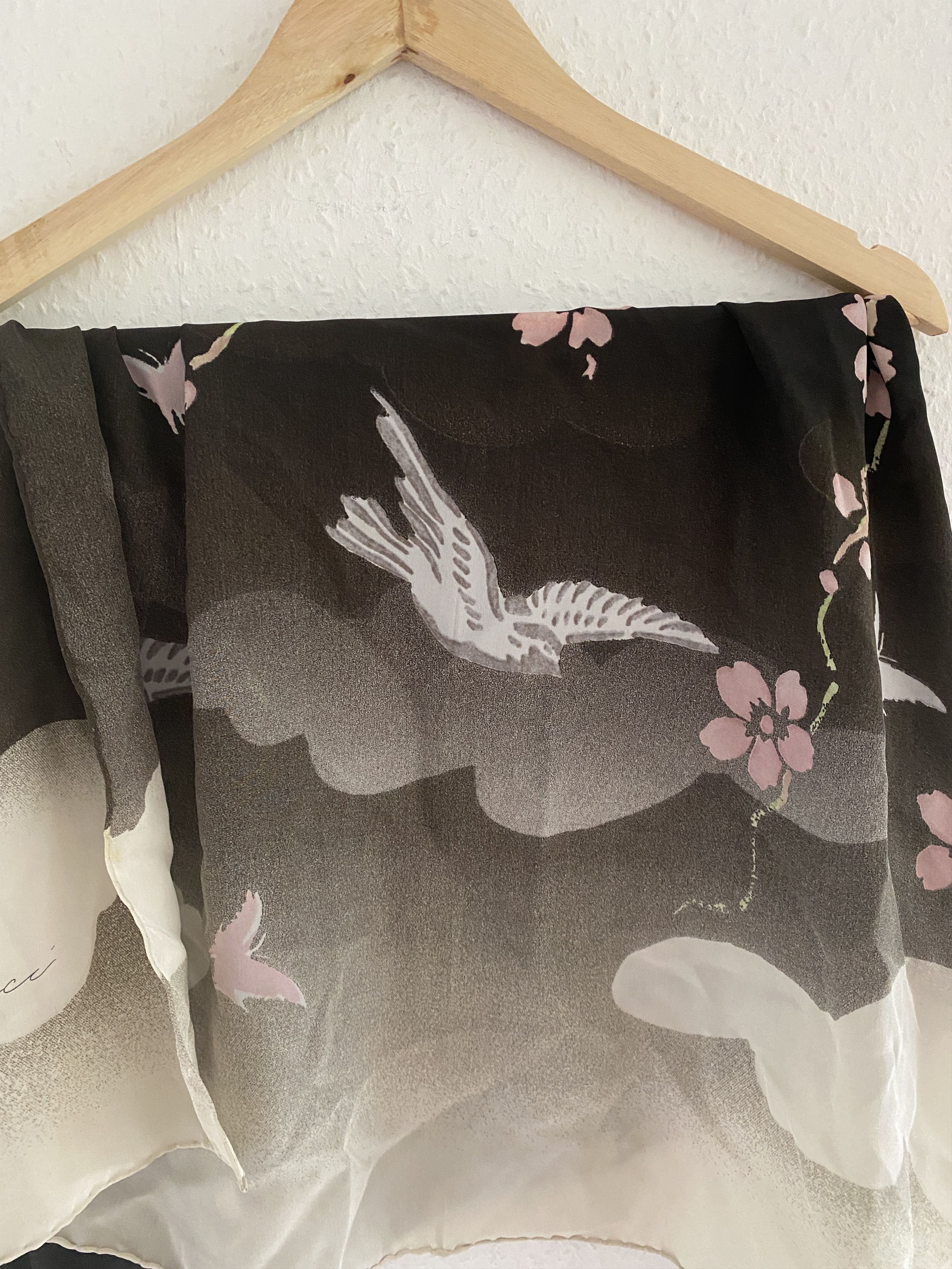 Gucci SS03 Japanese print silk scarf by Tom Ford Size ONE SIZE - 1 Thumbnail
