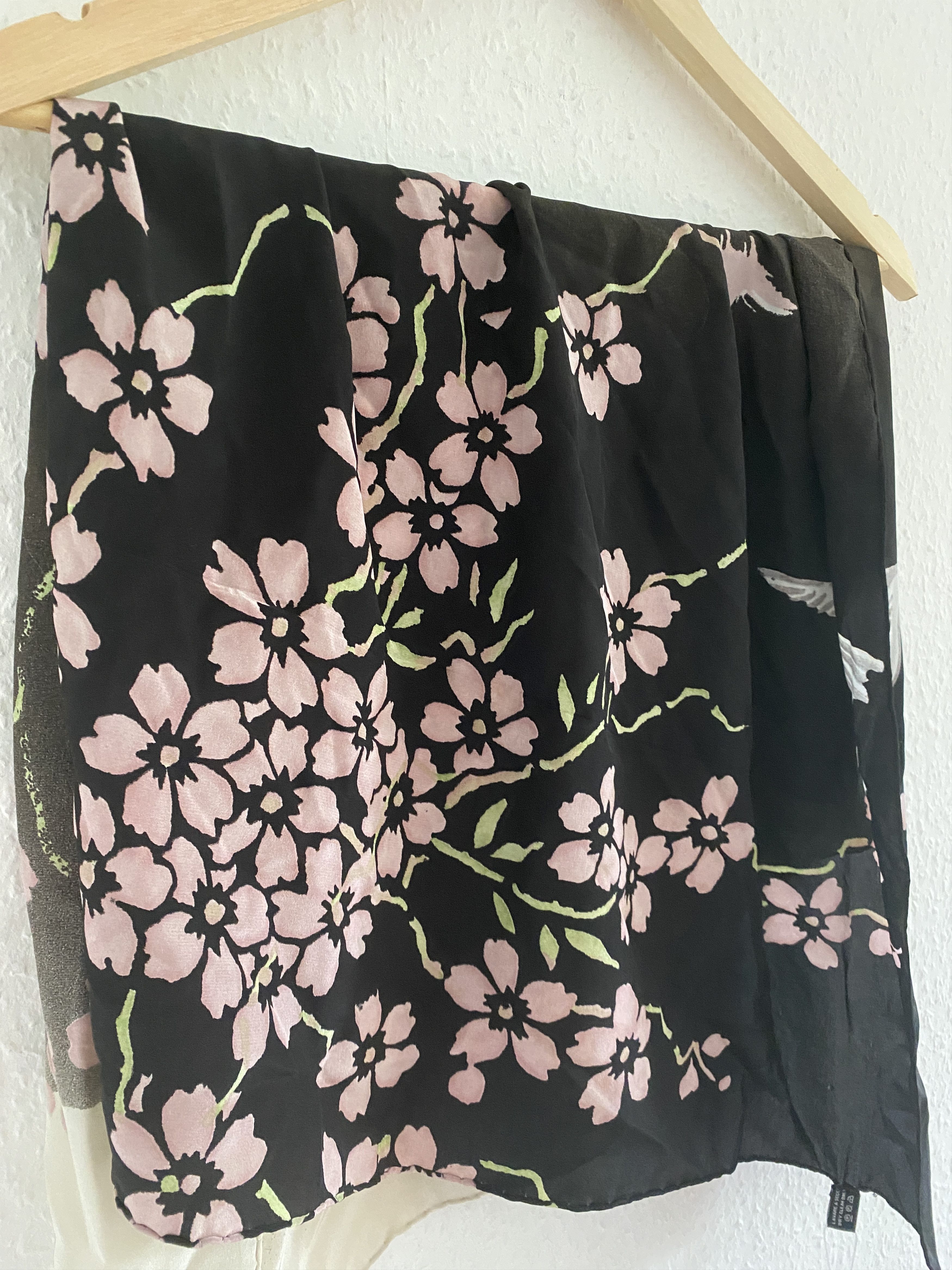 Gucci SS03 Japanese print silk scarf by Tom Ford Size ONE SIZE - 5 Thumbnail