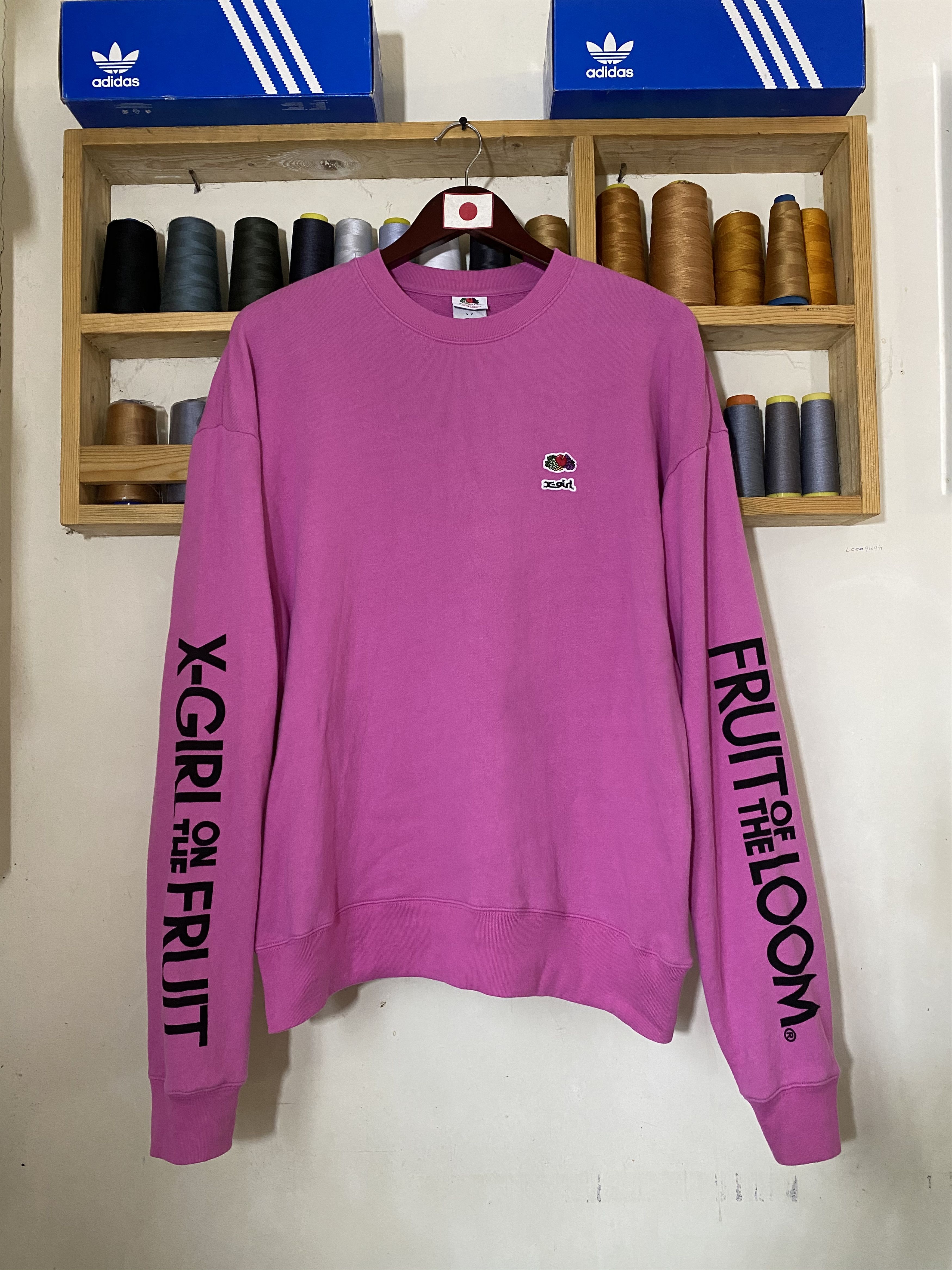 X-Girl +Fruit Of The Loom Sweatshirt