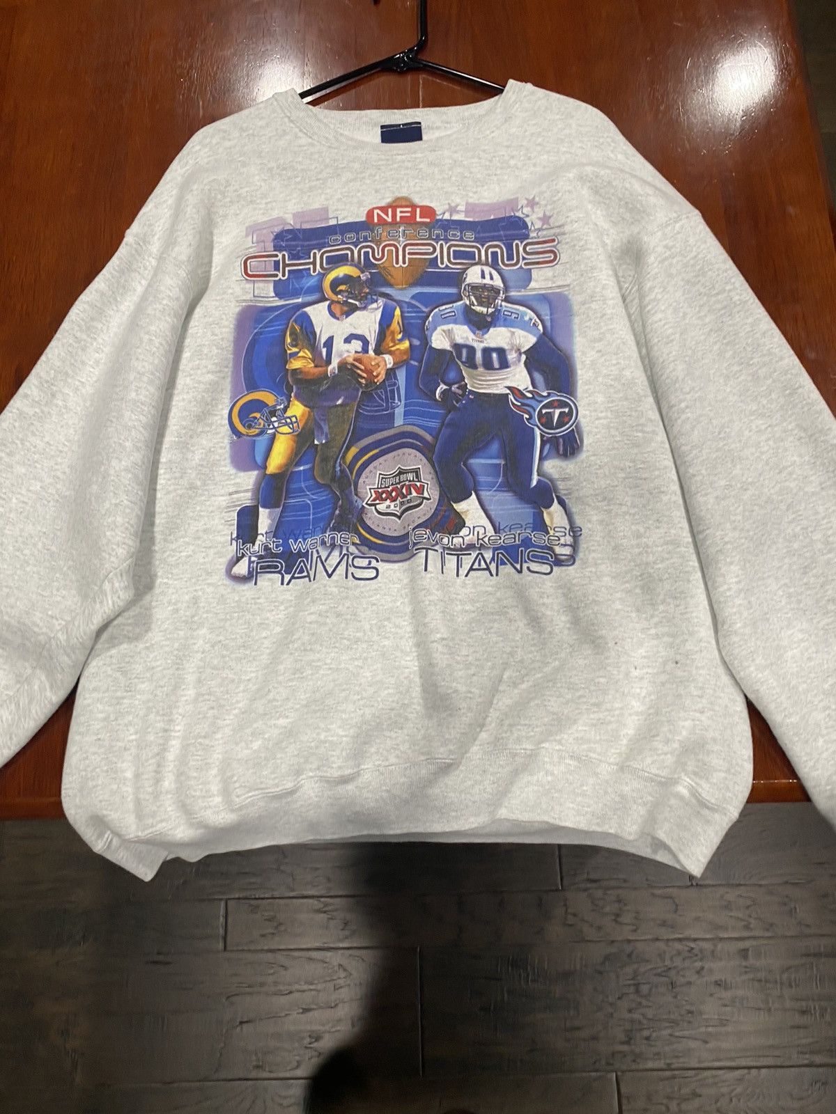Vintage 2000 super bowl Rams vs. Titans Size US XL / EU 56 / 4 - 1 Thumbnail