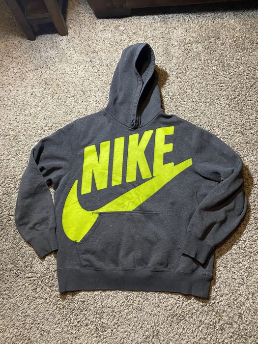 Nike nike big swoosh hoodie neon green Size US XL / EU 56 / 4 - 1 Preview
