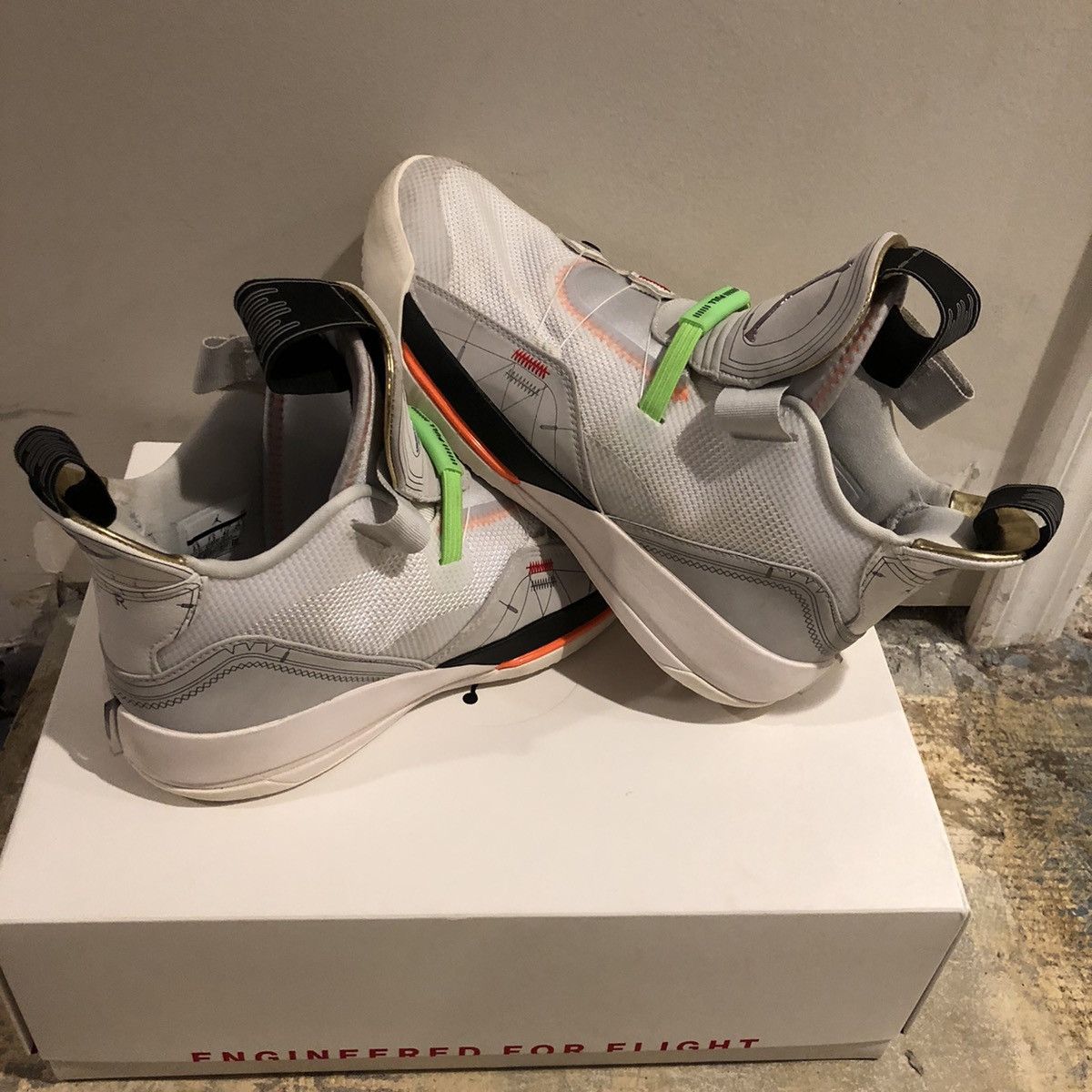 Air jordan xxxiii hot sale vast grey