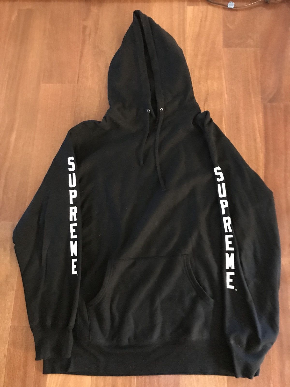 Supreme × Thrasher 2011 Hoody Size US XL / EU 56 / 4 - 1 Thumbnail