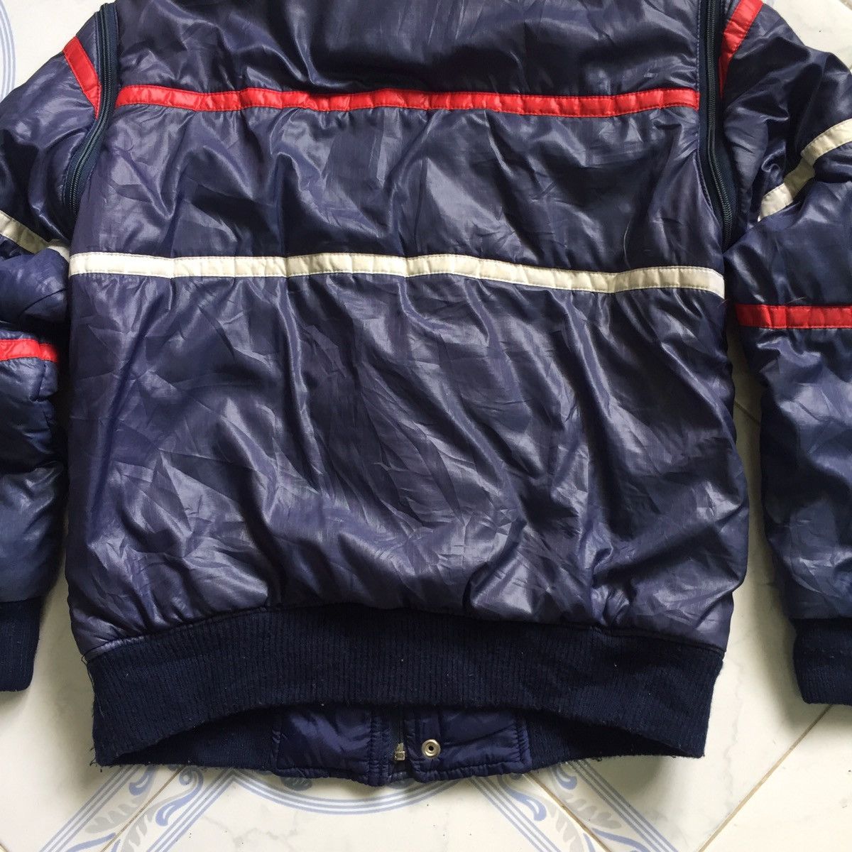 Japanese Brand Sun Faded Center Man Puffer Like Jacket Detachable Sleeve Size US L / EU 52-54 / 3 - 15 Thumbnail